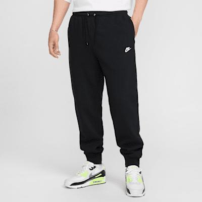 Nike Club Men's Joggers Product Image