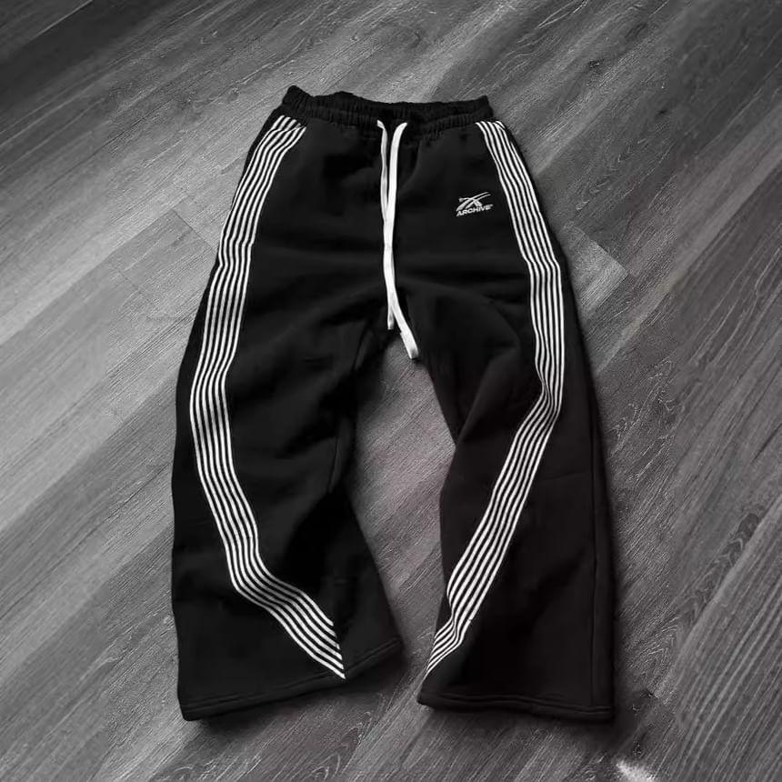 Drawstring Waist Striped Wide Leg Sweatpants Product Image