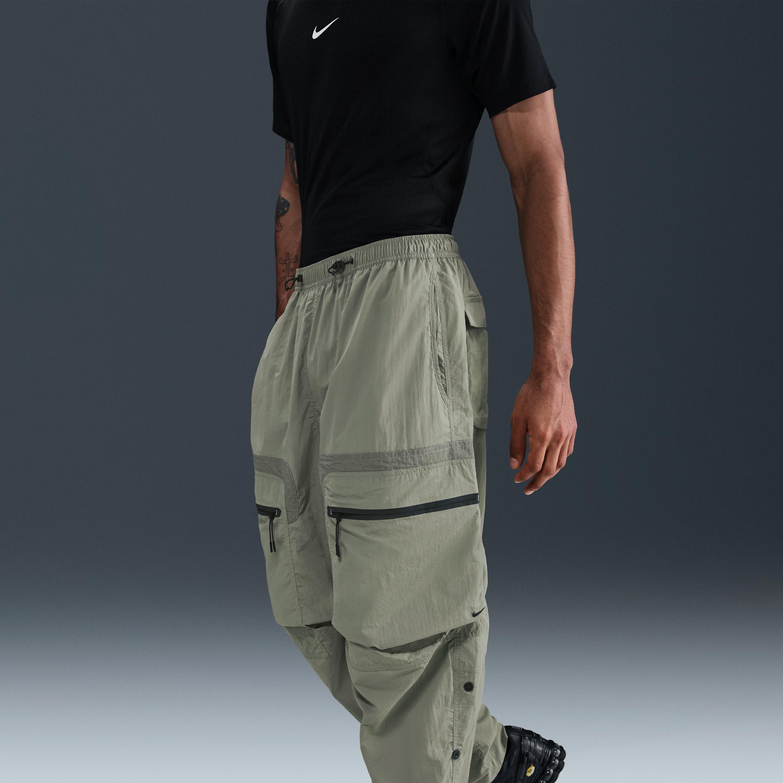 Nike Tech Men's Woven Cargo Pants Product Image