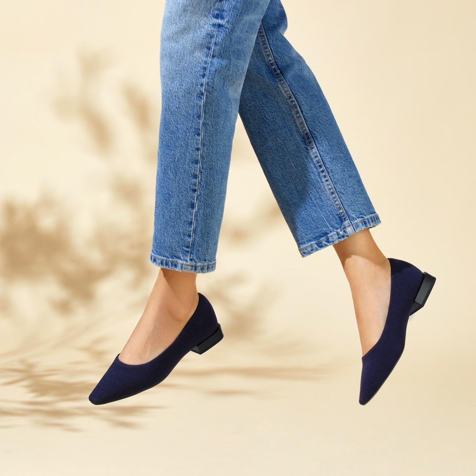 Small Square-Toe Heels (Minnie Pro) Product Image