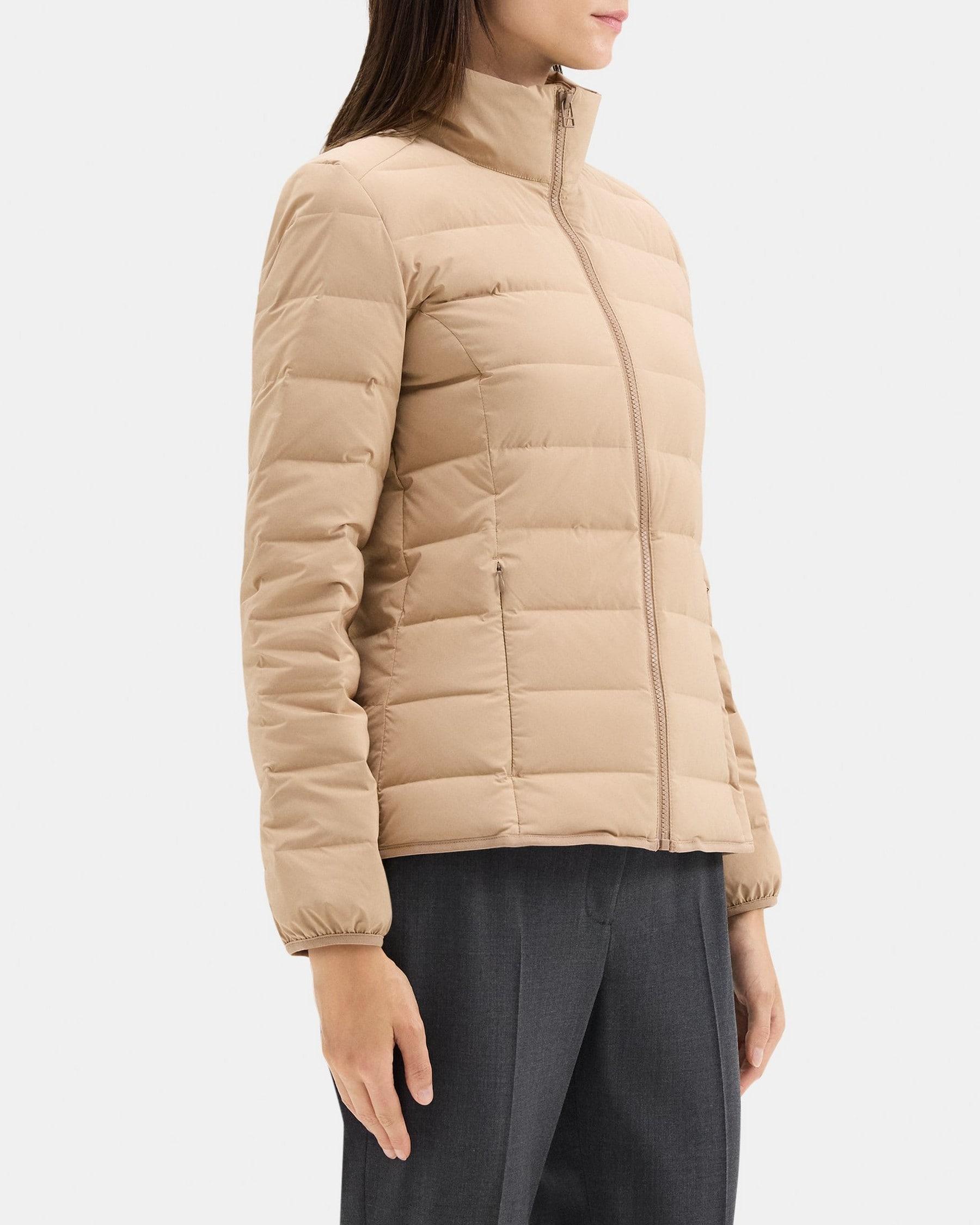 Packable Puffer Jacket in Poly Product Image