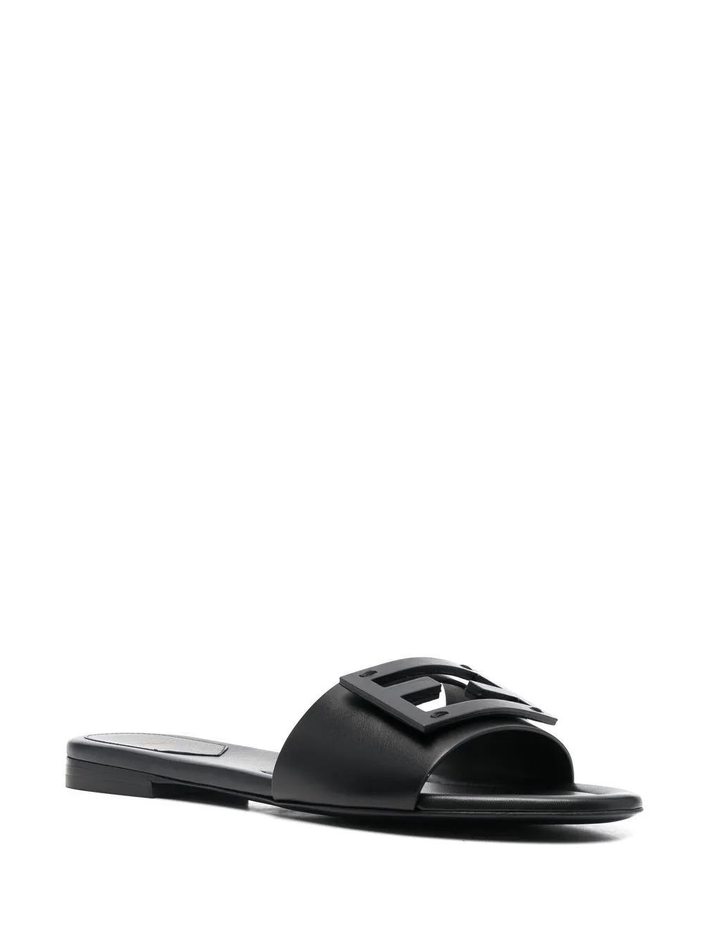 Baguette leather slides Product Image