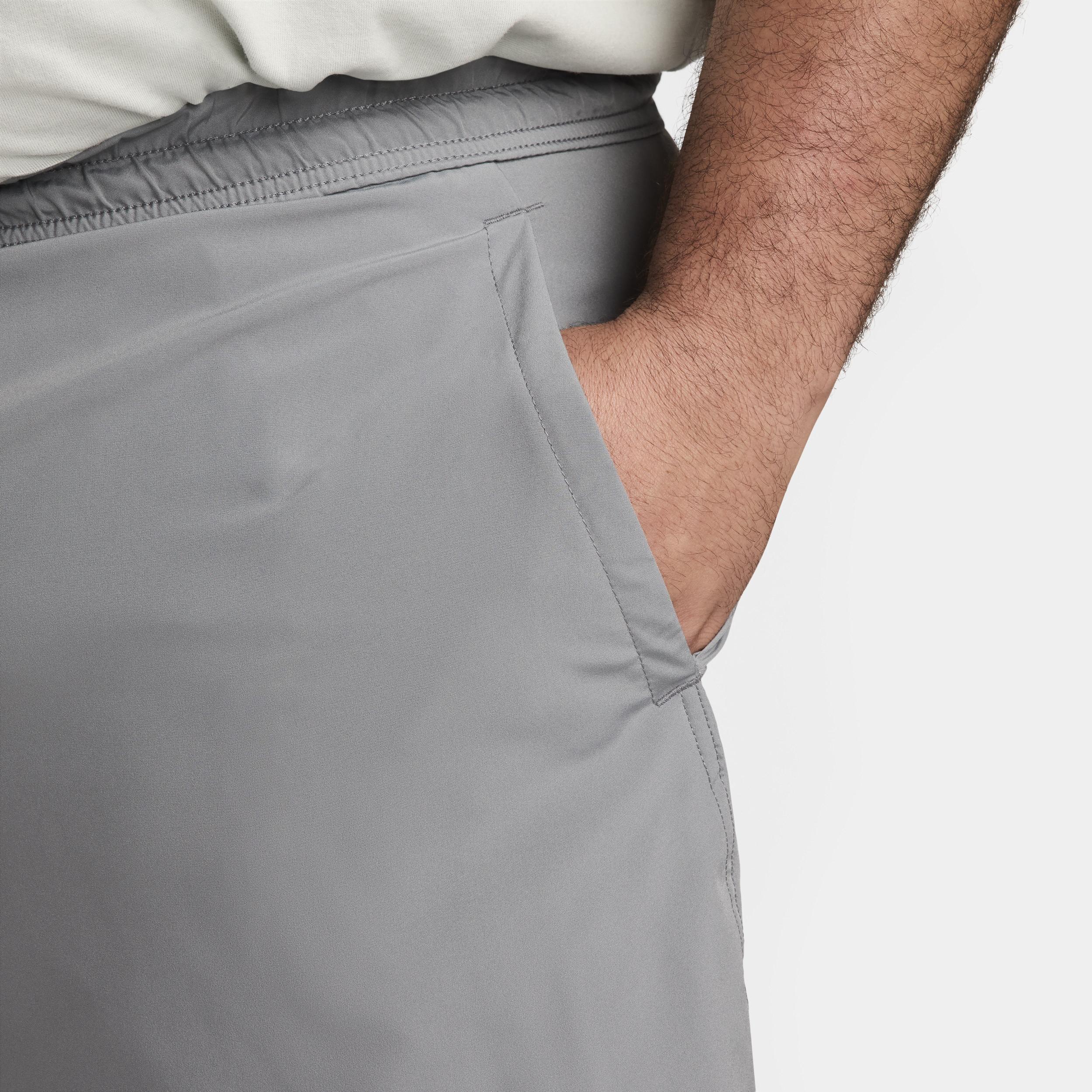 Nike Men's Form Dri-FIT 5" Unlined Versatile Shorts Product Image