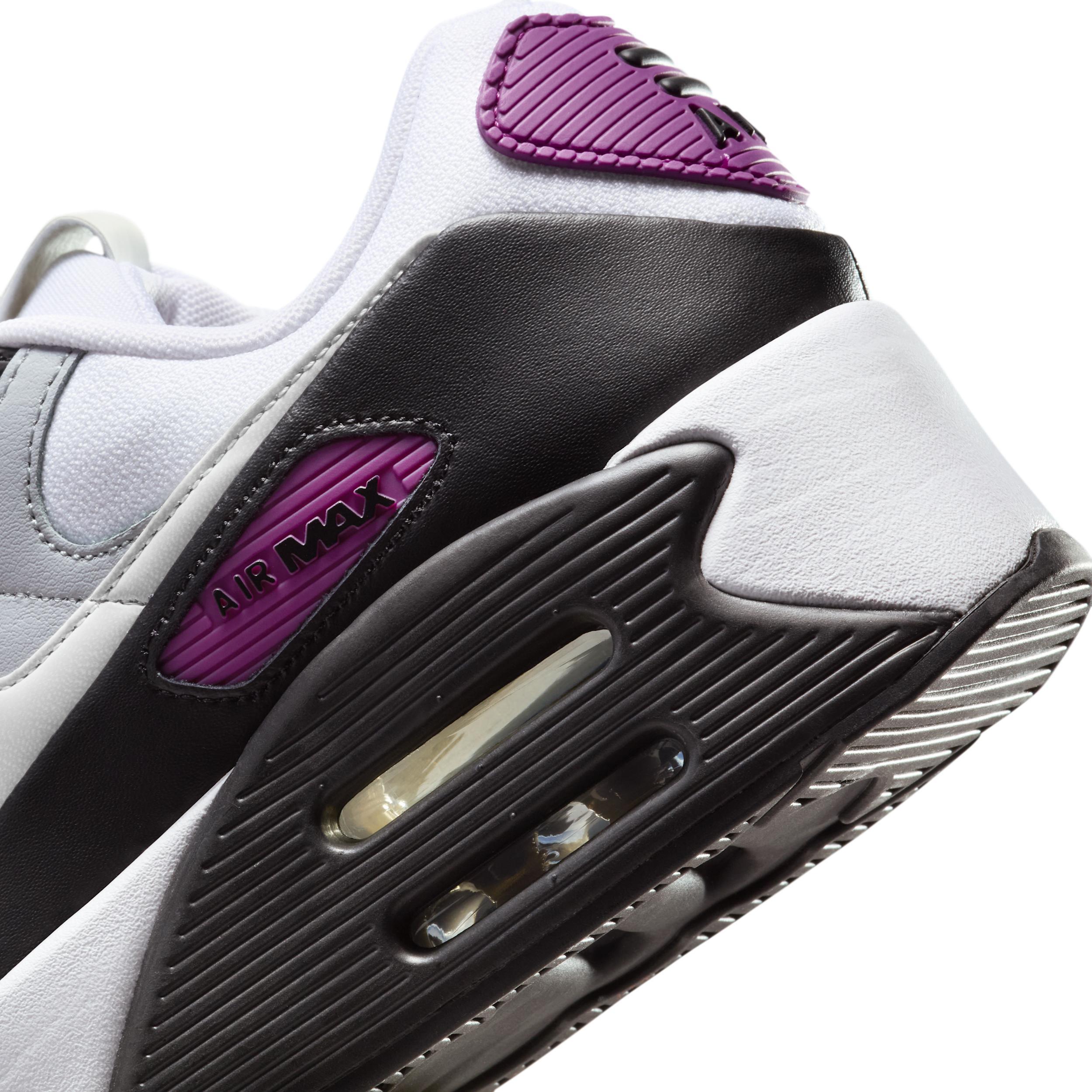 Nike Women's Air Max 90 LV8 Shoes Product Image