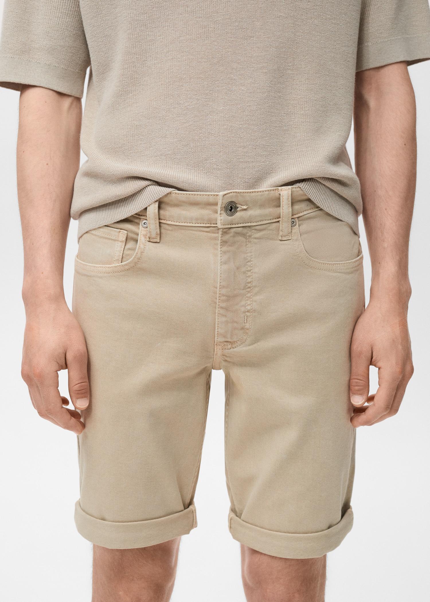 Slim-fit denim bermuda shorts - Men | MANGO USA Product Image