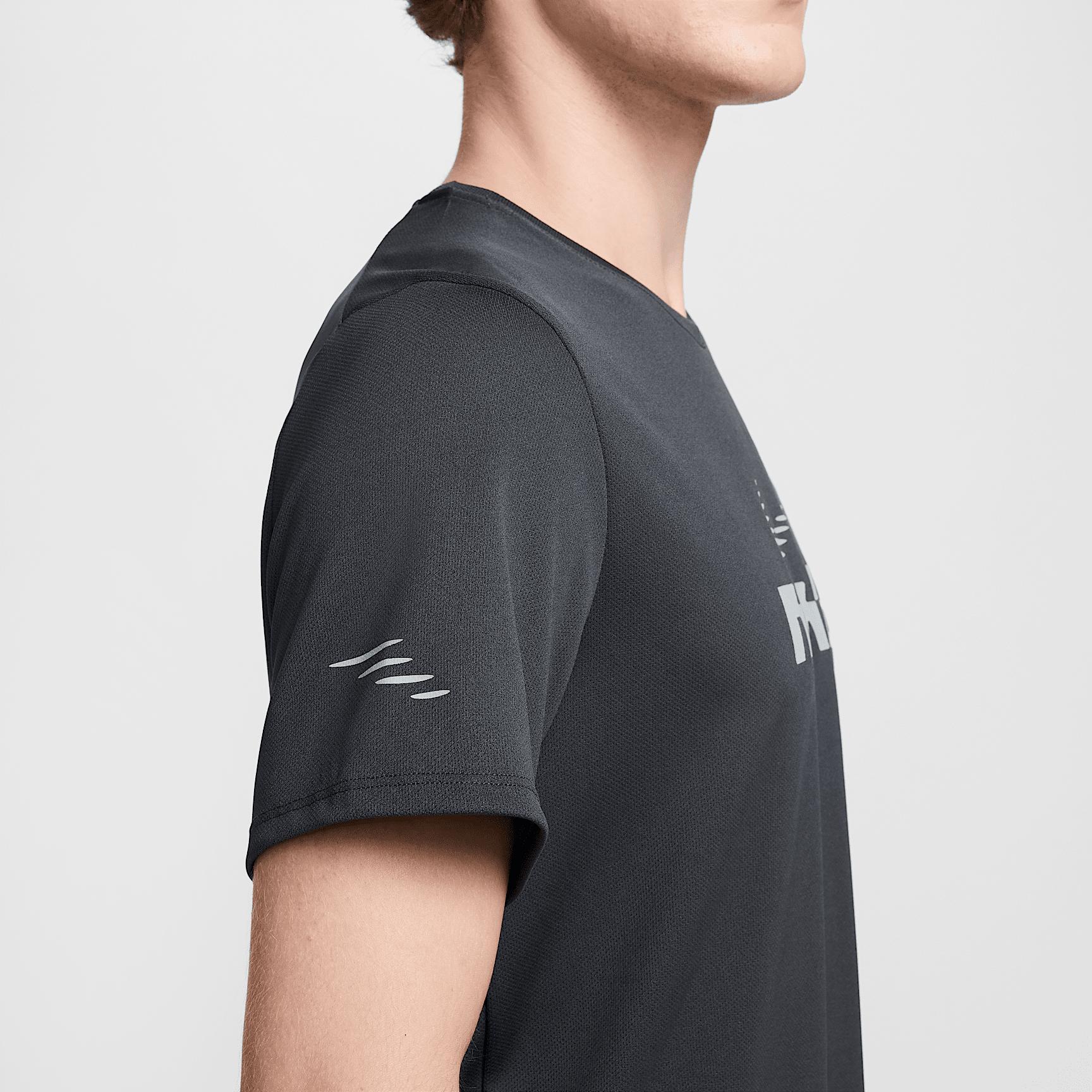 Nike Miler Flash Men's Dri-FIT UV Short-Sleeve Running Top Product Image