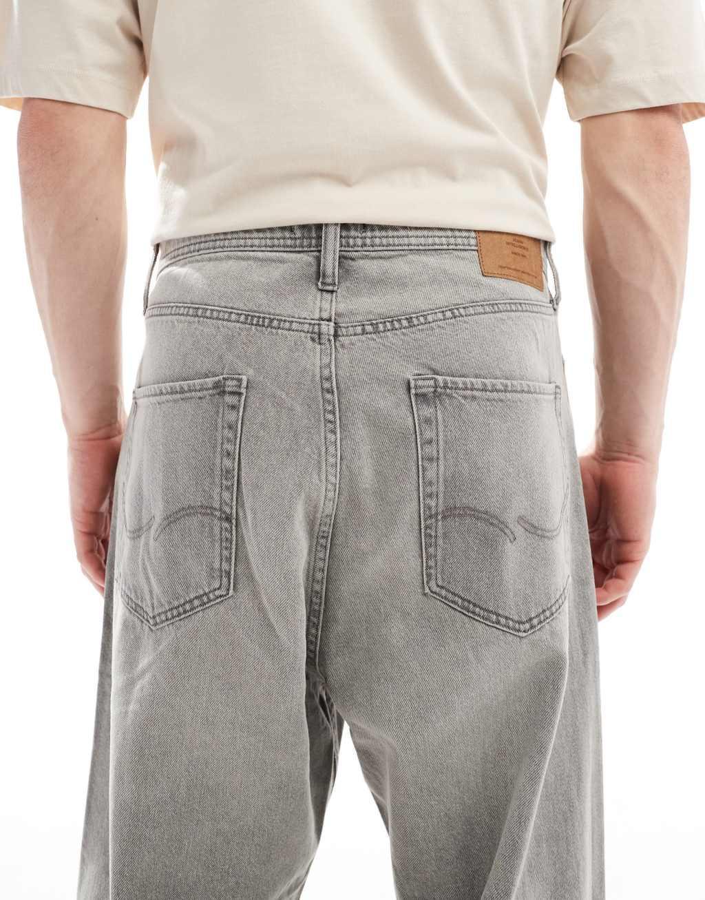 Jack & Jones ron skater fit jeans in gray wash Product Image