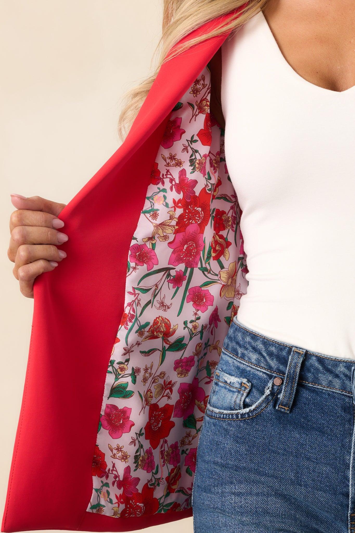 She Means Business Red Single-Breasted Tailored Blazer Product Image