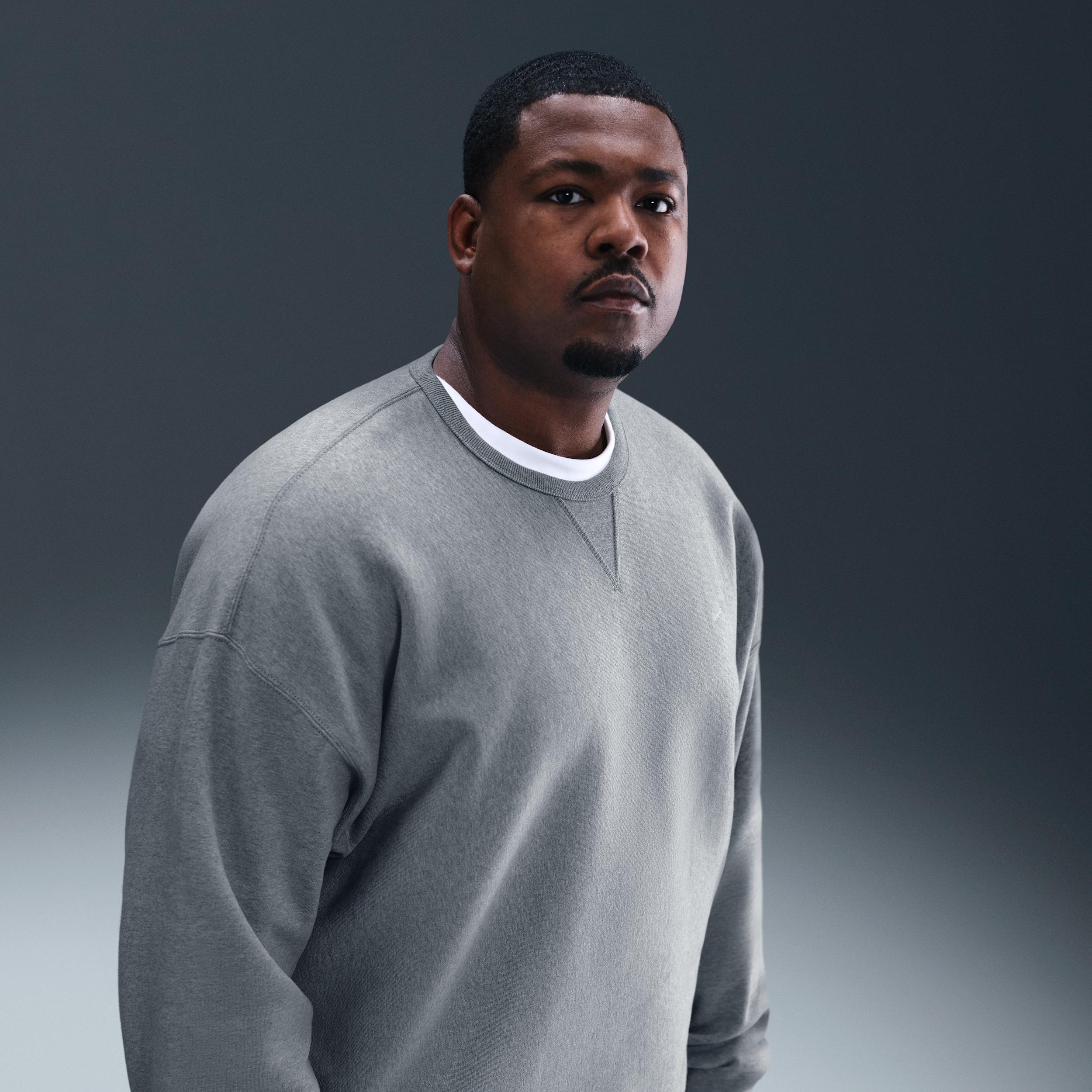 Nike Men's Solo Swoosh Fleece Crew Product Image