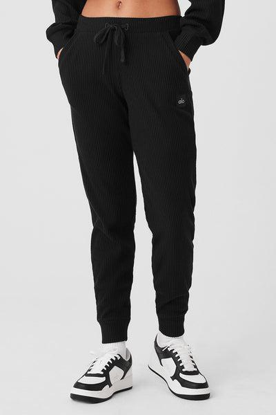 Muse Sweatpant - Black Product Image