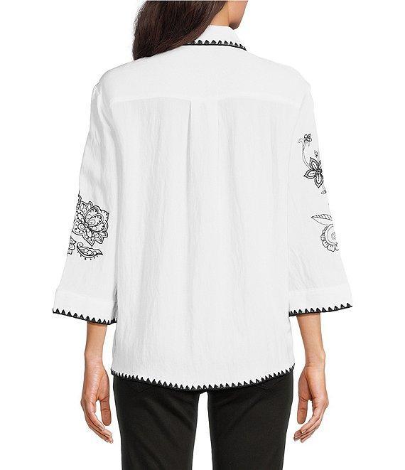 Tru Luxe Jeans Crochet Stitch Embroidered 3/4 Sleeve Button Front Shirt Product Image