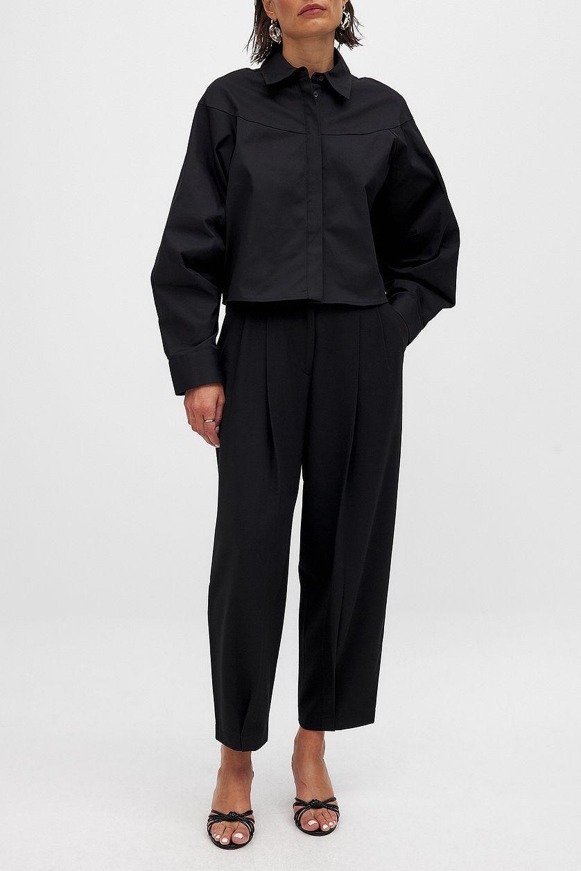 High Waist Cropped Pants Product Image
