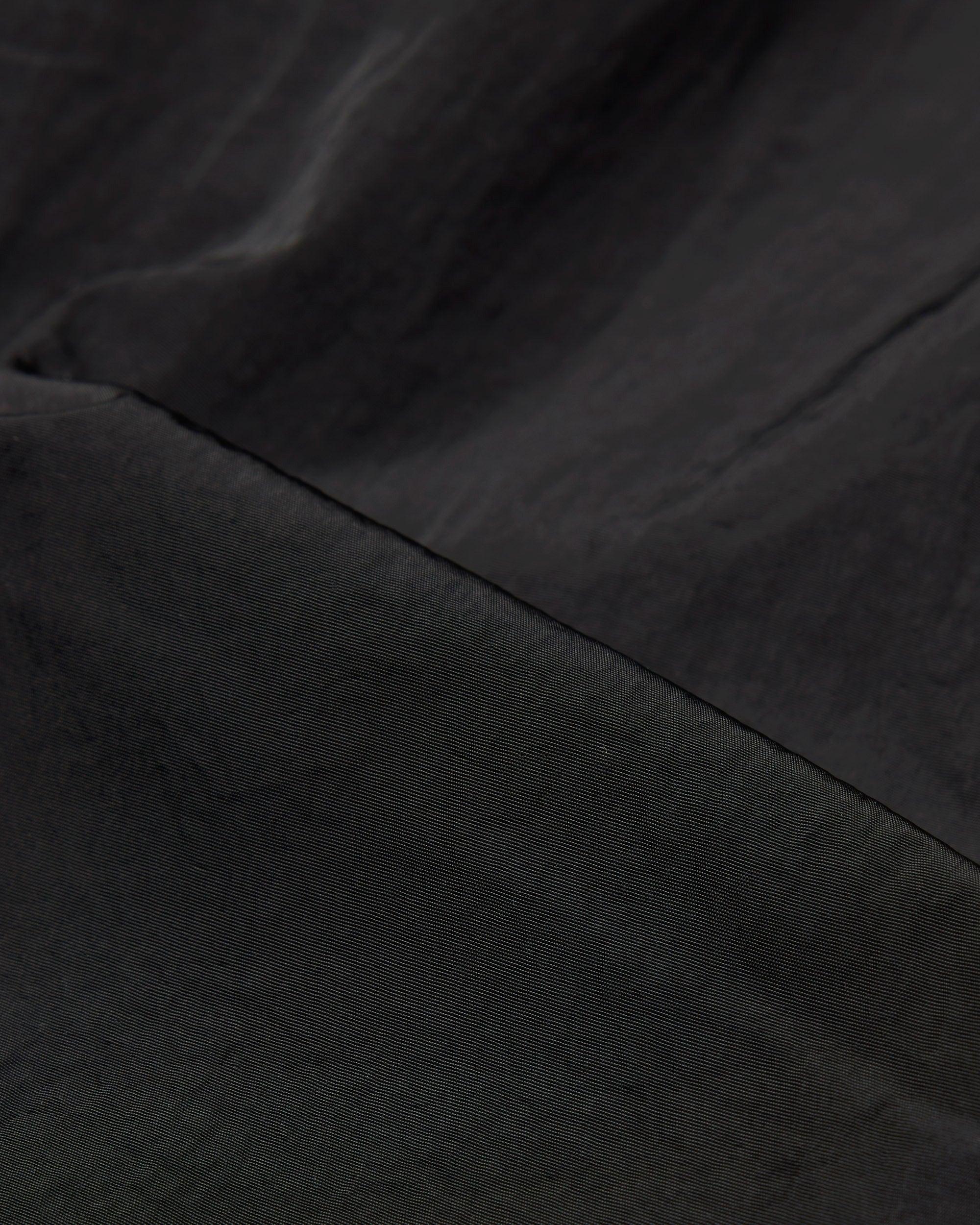 Crinkle Nylon Radar Standard Short 6" Male Product Image