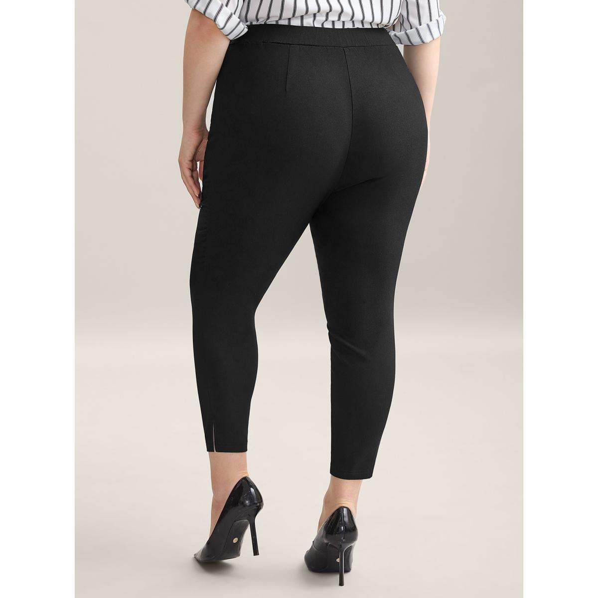 Plus Size Stretch Split Hem Pockets Skinny Pants Women Black At the Office Skinny Mid Rise Work Pants BloomChic 10/M Product Image