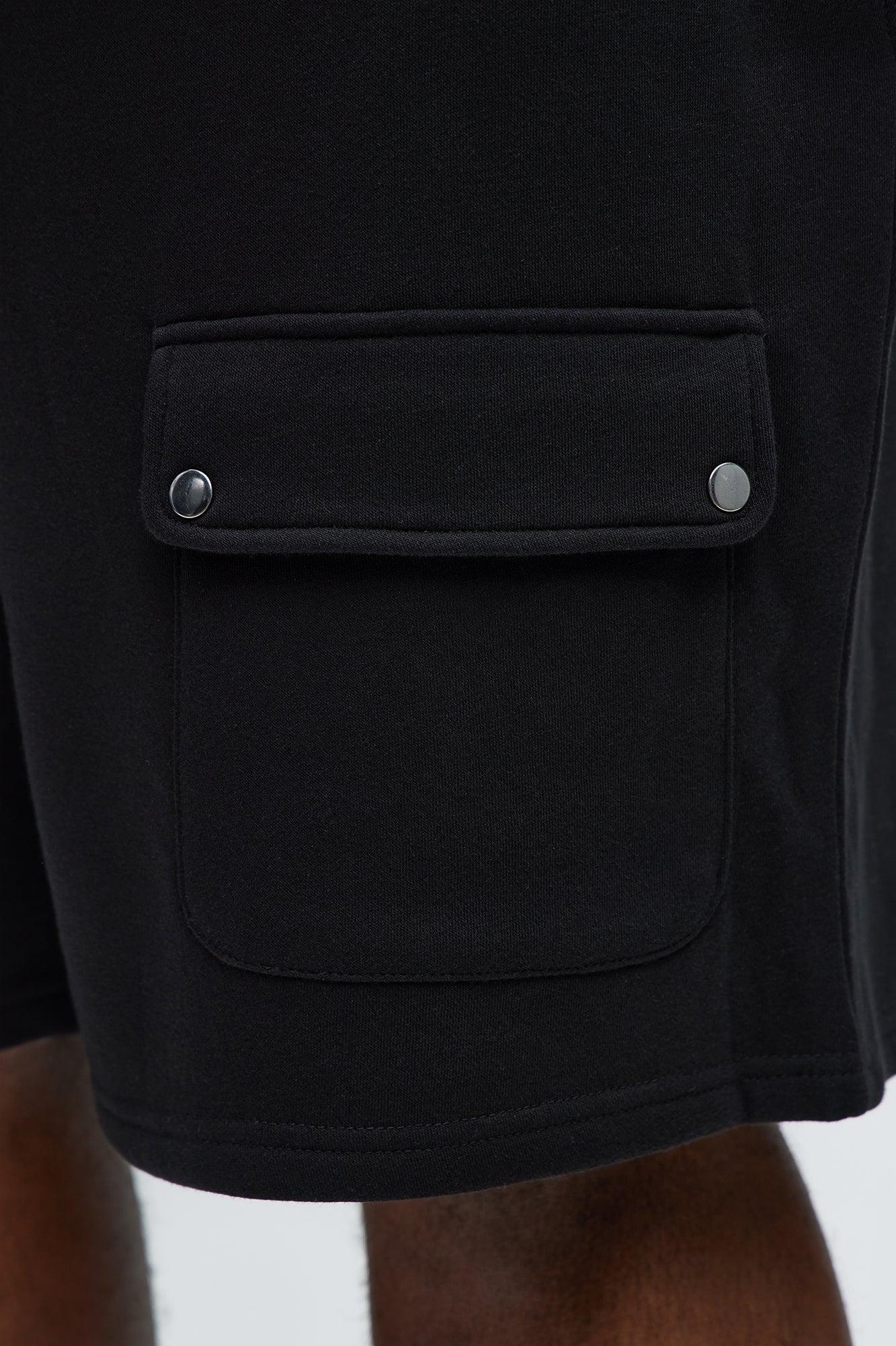 Tyson Relaxed Cargo Snap Shorts - Black Product Image
