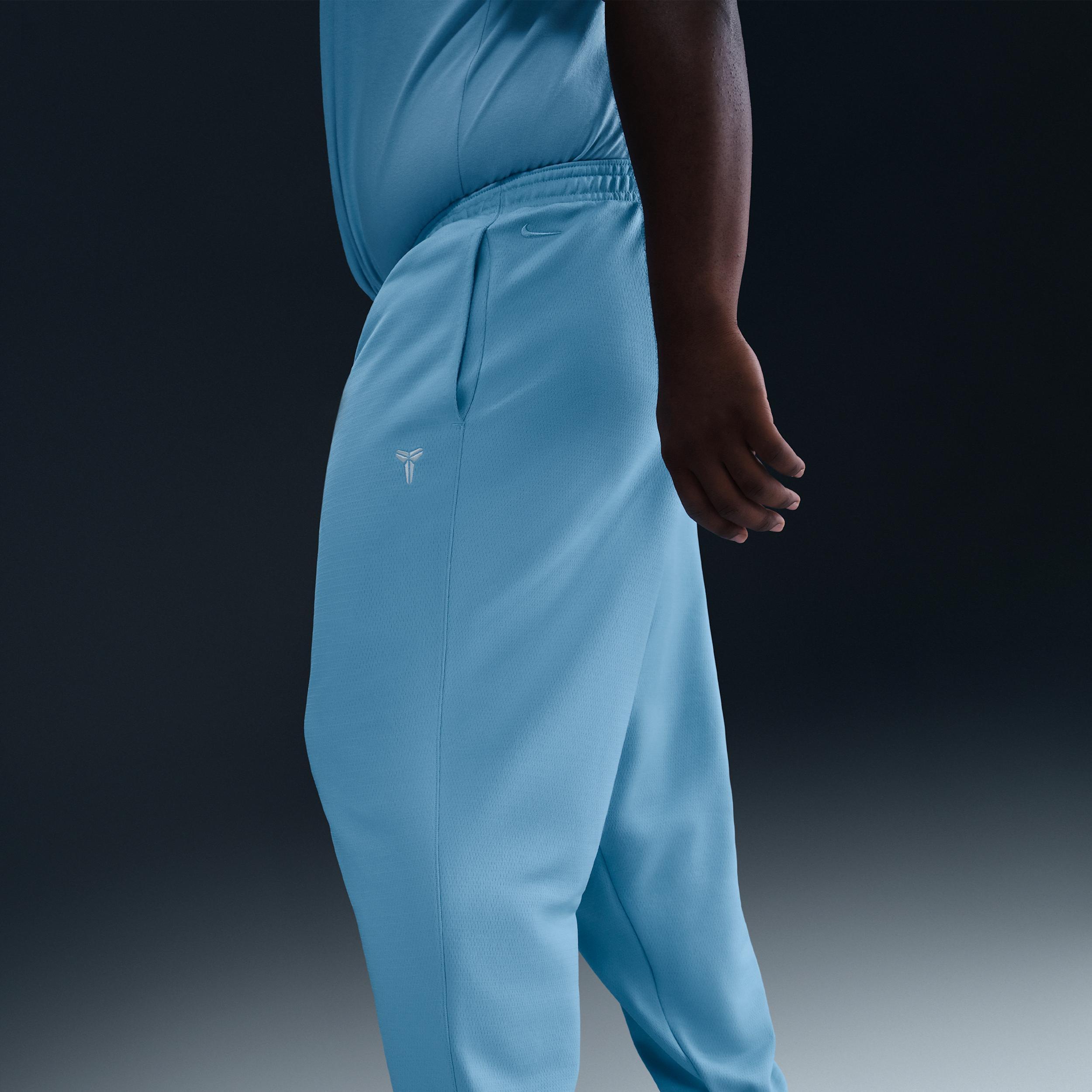 Kobe Therma-FIT Basketball Pants Product Image