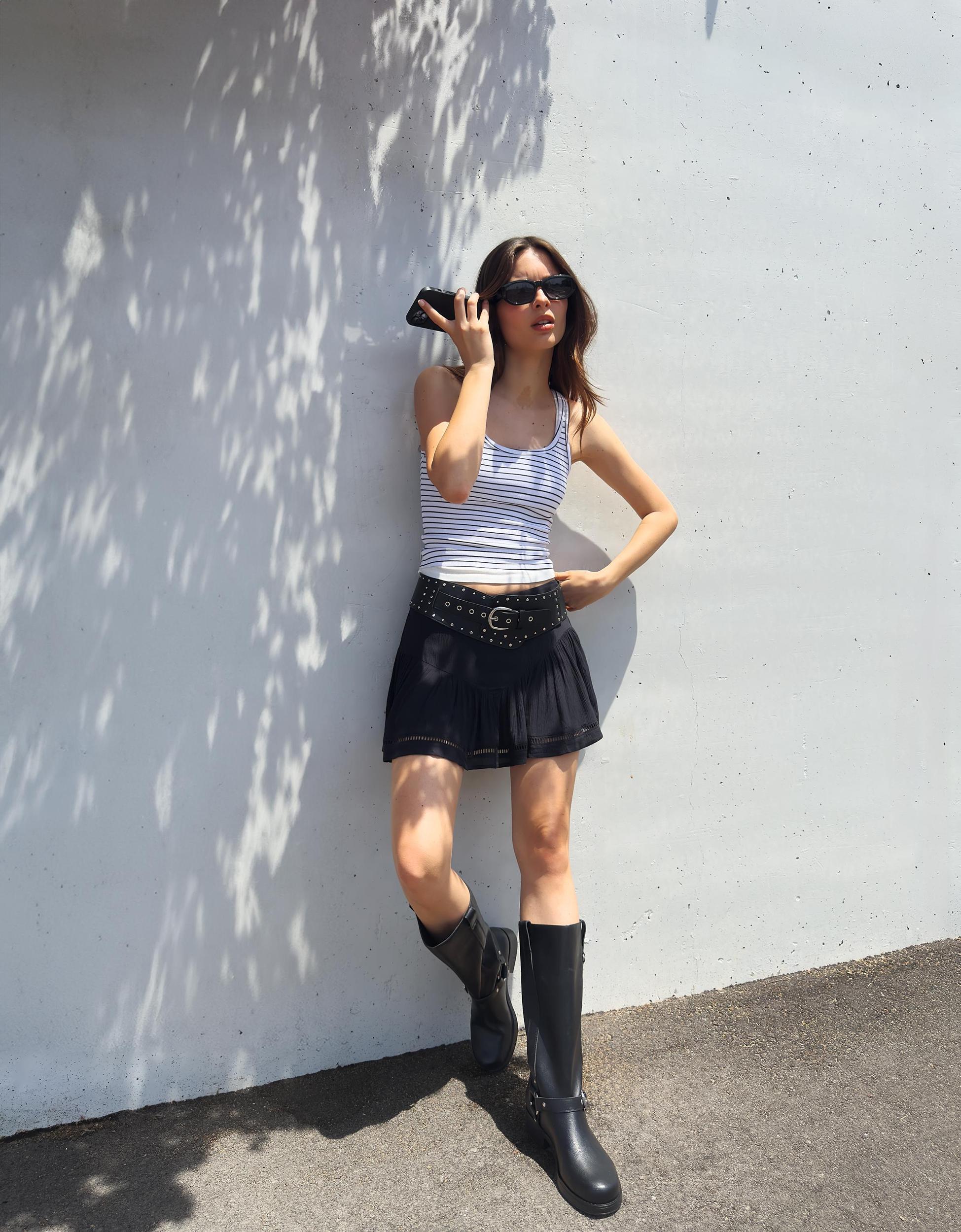 Textured mini skirt Product Image