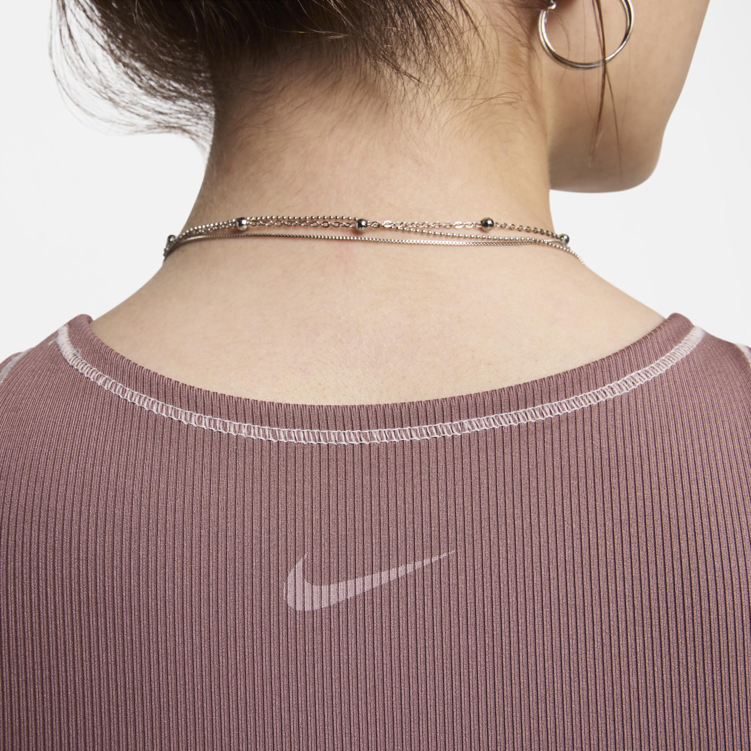 Nike One Fitted Women's Dri-FIT Ribbed Tank Top Product Image