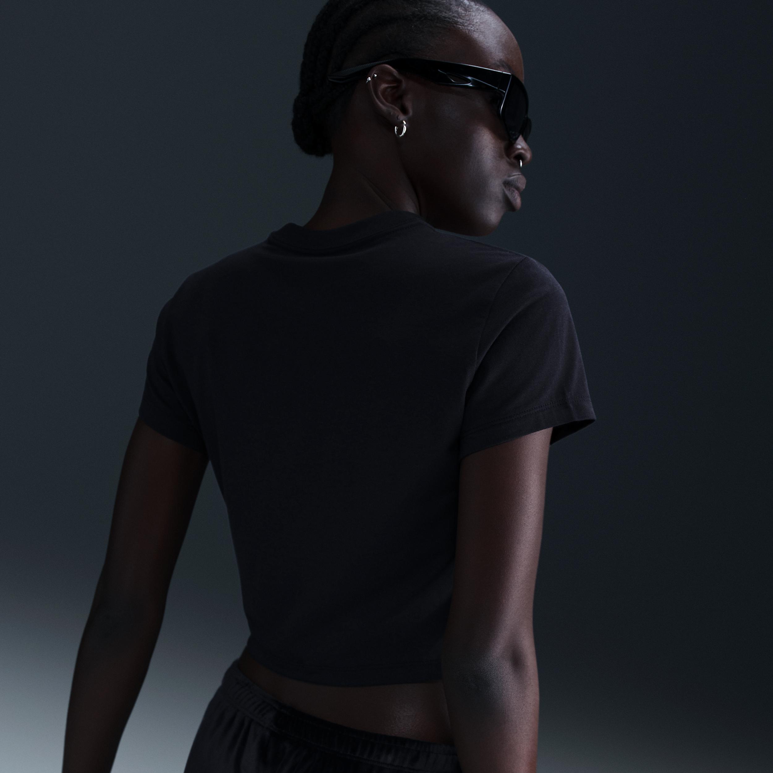 Nike Sportswear Chill Knit Women's Slim Cropped T-Shirt Product Image