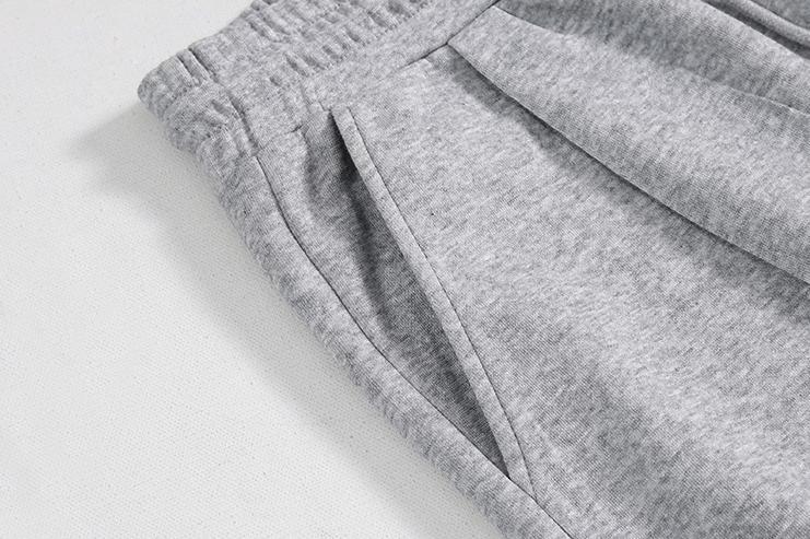 RT No. 11079 GRAY BUTTON-UP HOODIE & WIDE SWEATPANTS Product Image