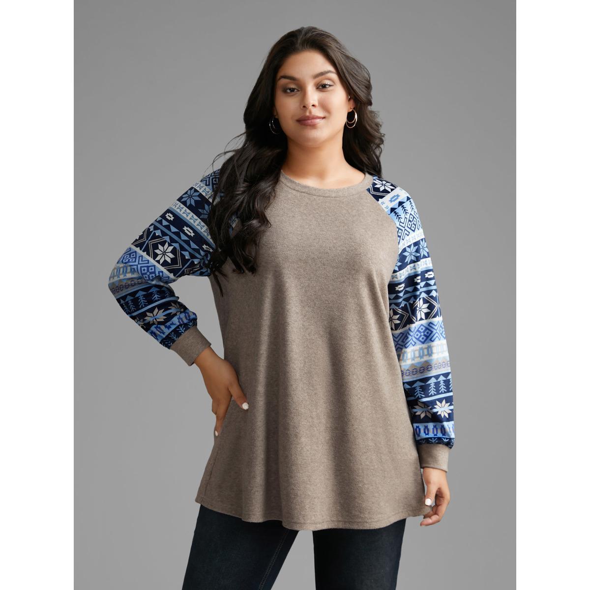 Plus Size Geometric Patchwork Contrast Raglan Sleeve Sweatshirt Women Champagne Casual Contrast Loose Round Neck Everyday Sweatshirts BloomChic 10/M Product Image