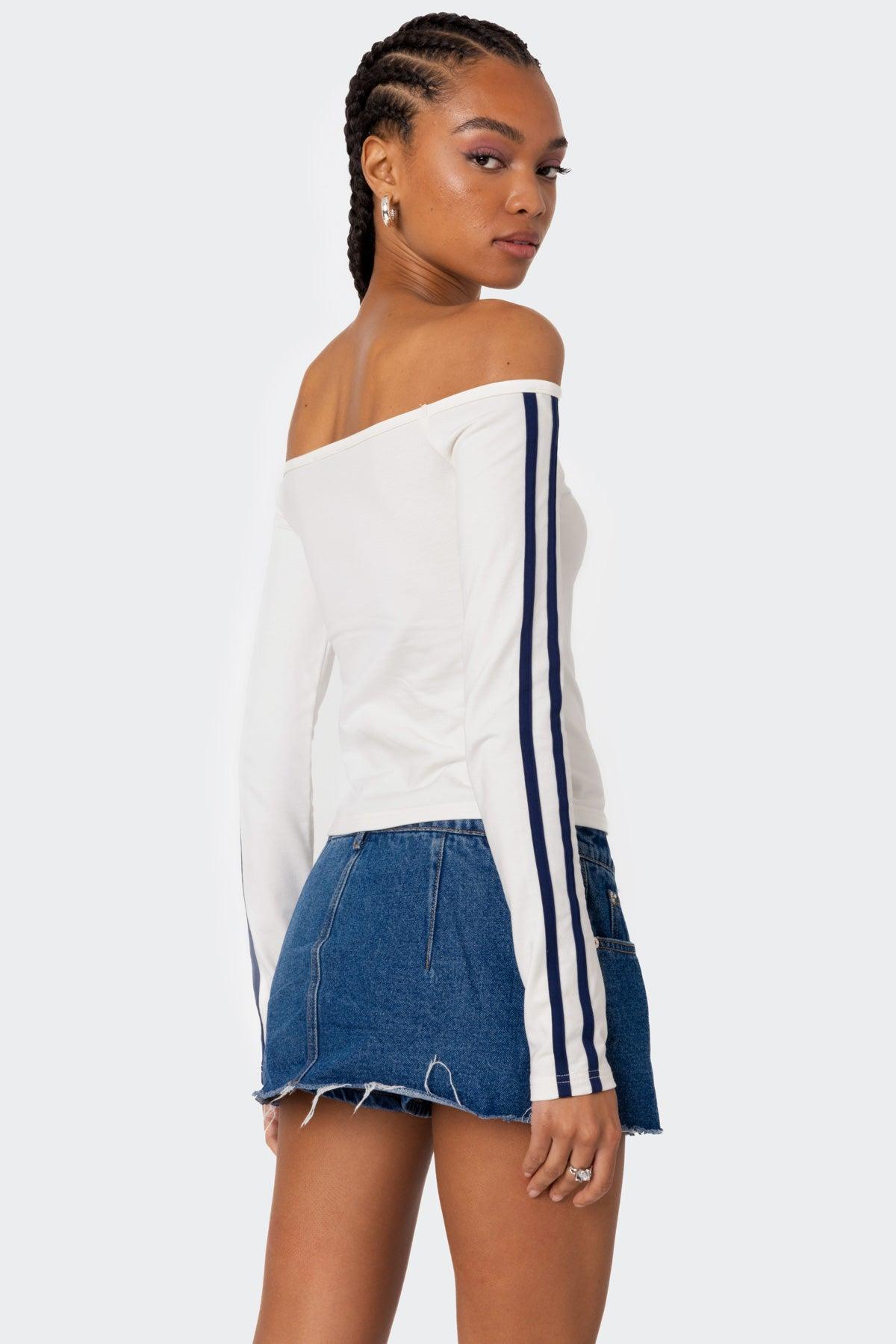 90'S Off Shoulder Long Sleeve T Shirt Product Image