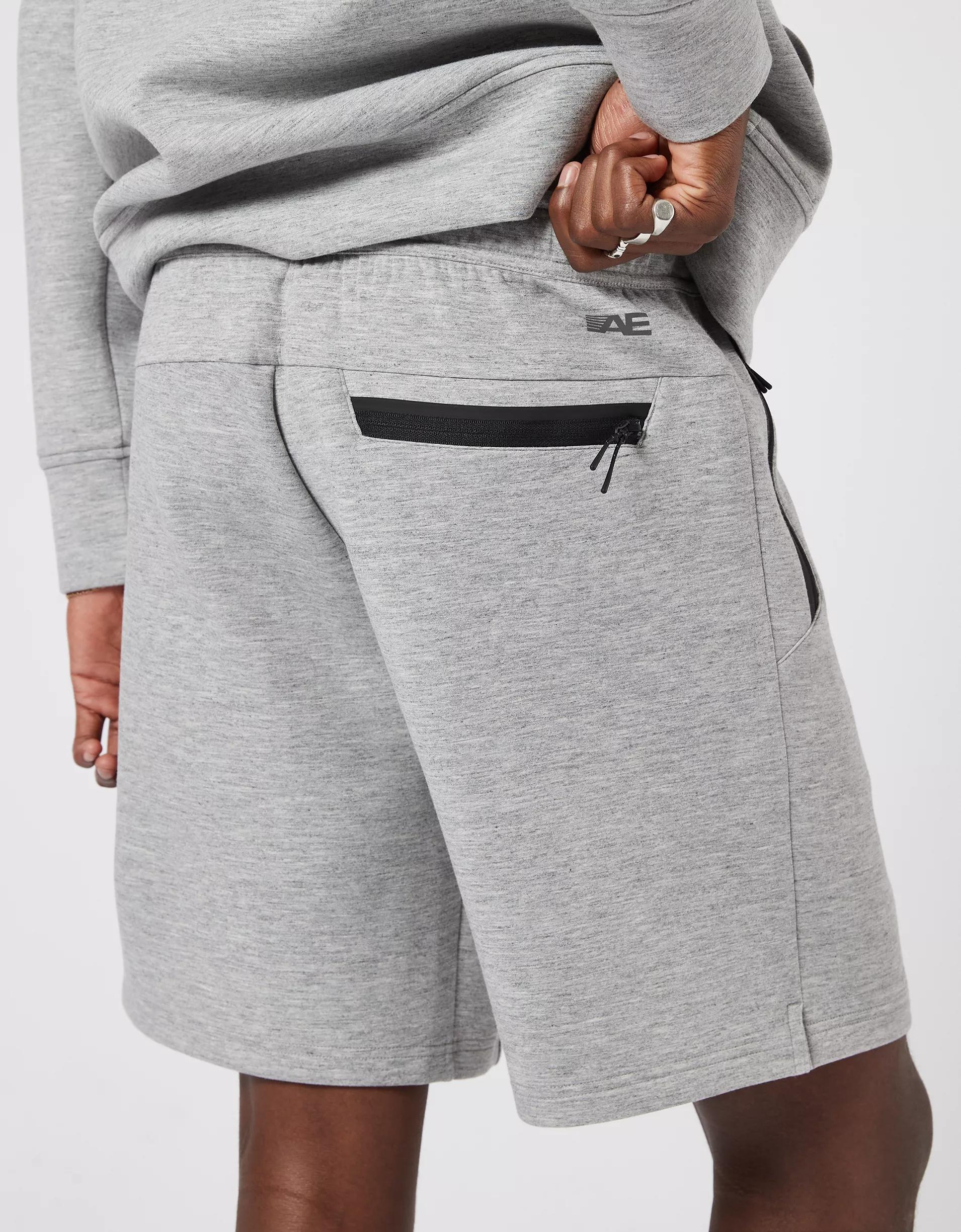 AE 24/7 8" Jogger Short Product Image