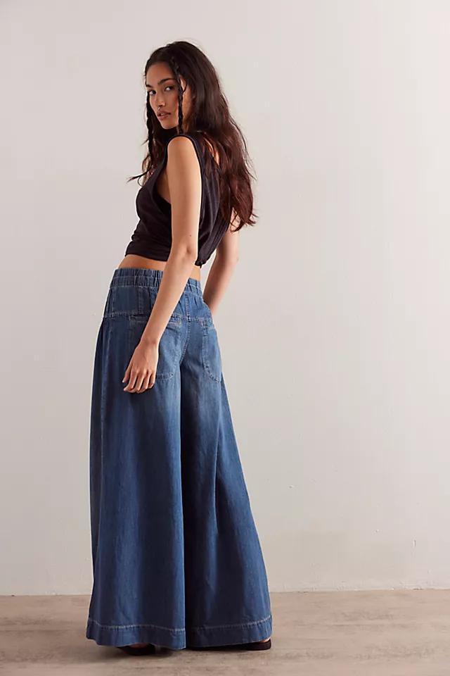 We The Free Forget Me Knot Pull-On Jeans Product Image