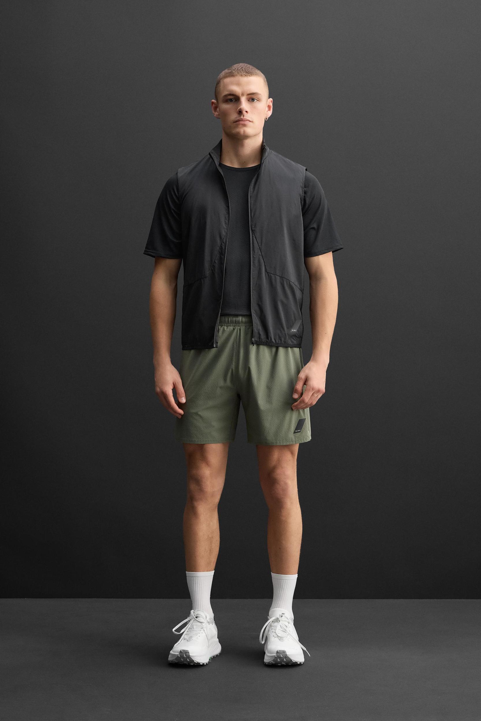 TRAIL TRAINING SHORTS Product Image