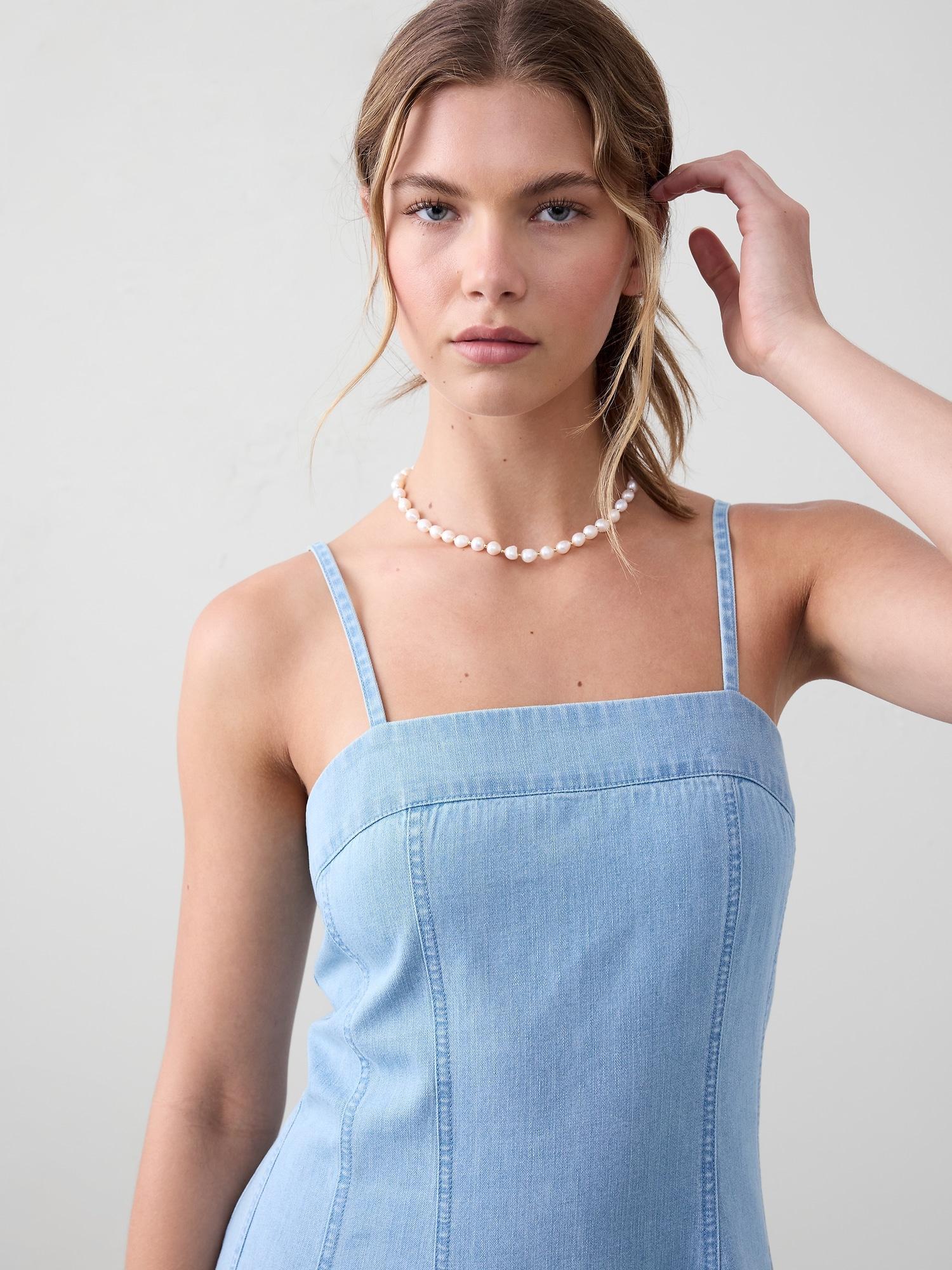 Pearl Necklace Product Image