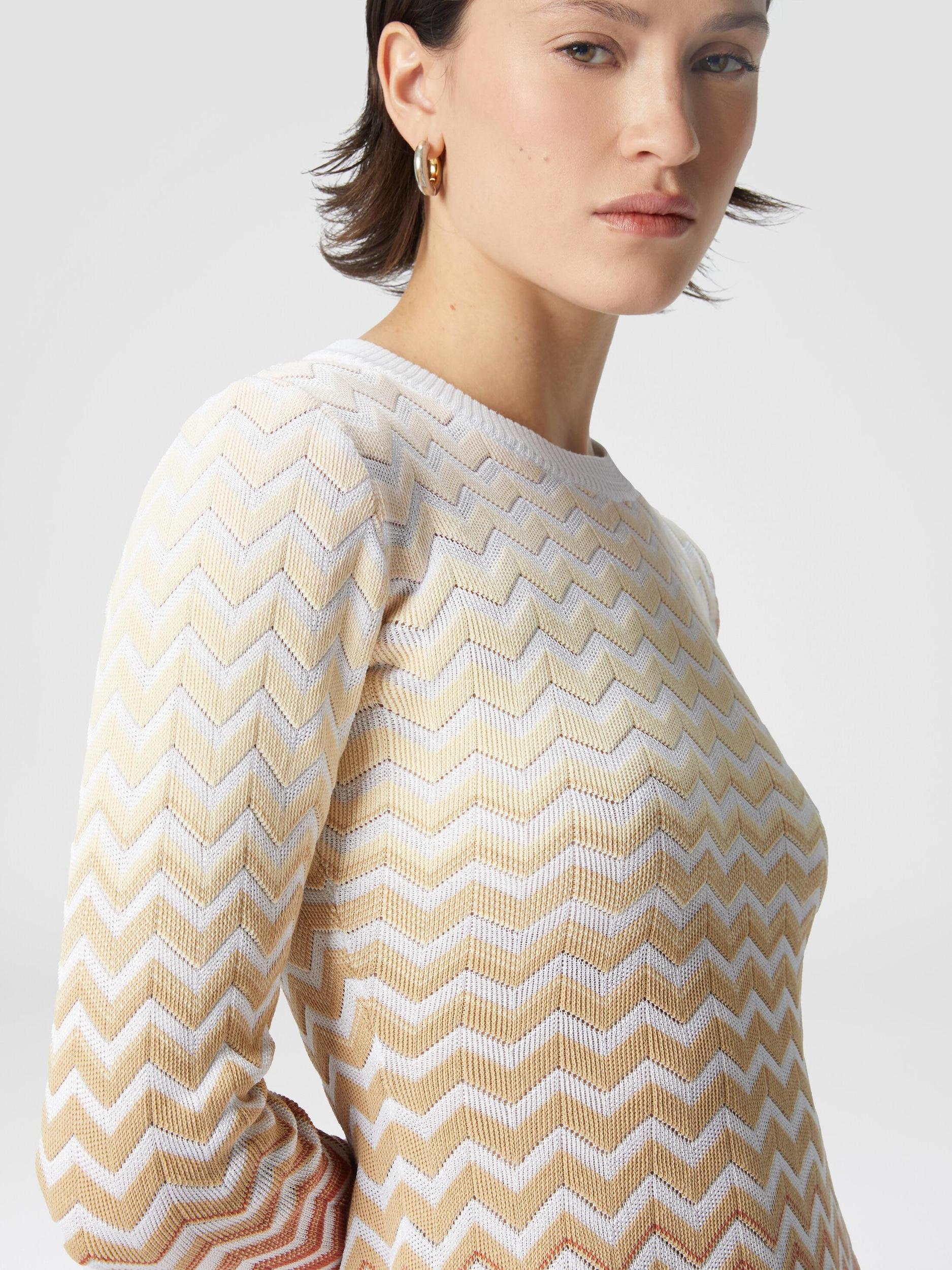 Flared mini-dress with dégradé chevron motif Product Image