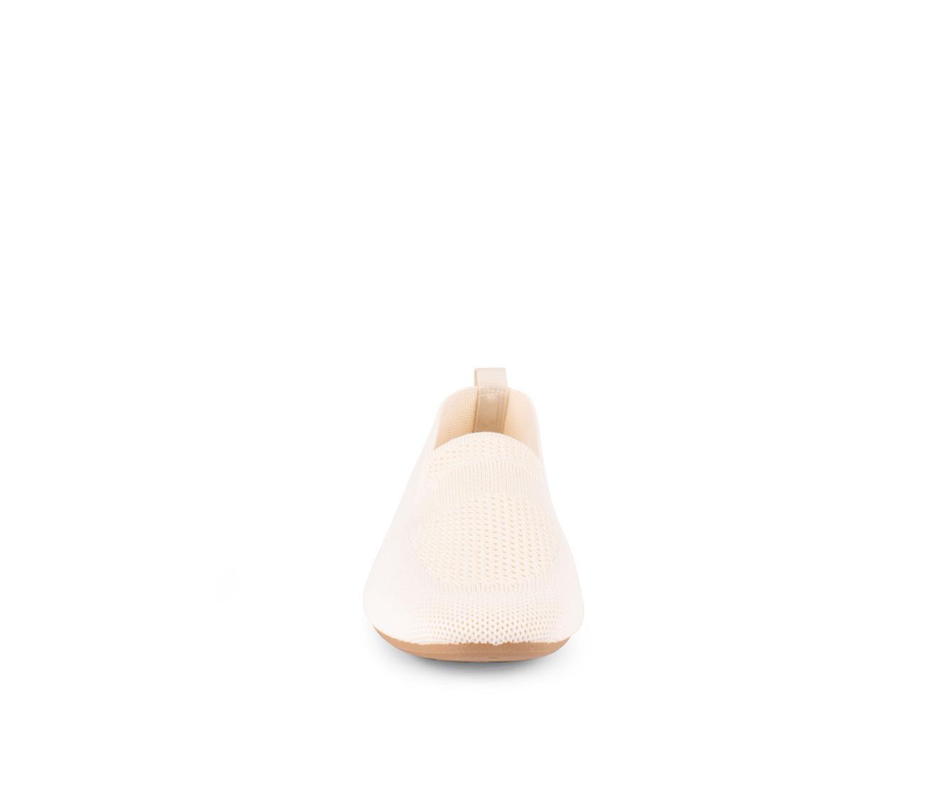 Women's Danskin Cozy Flats Product Image