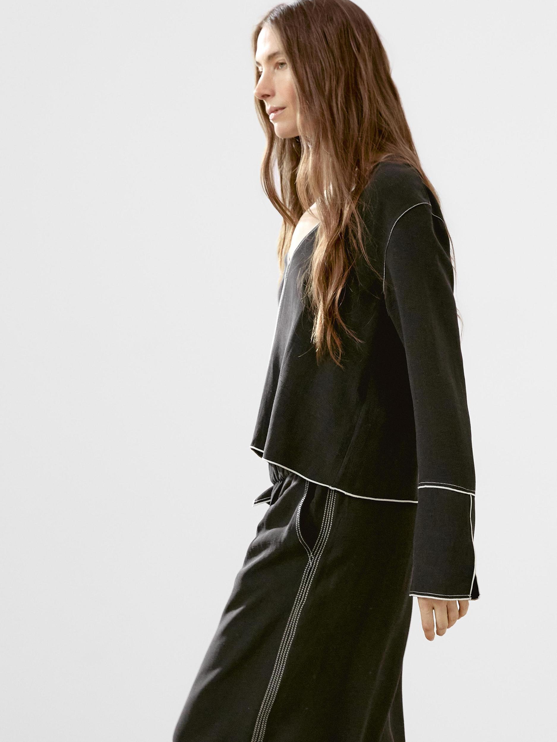 Flowing shirt with contrast topstitching Product Image