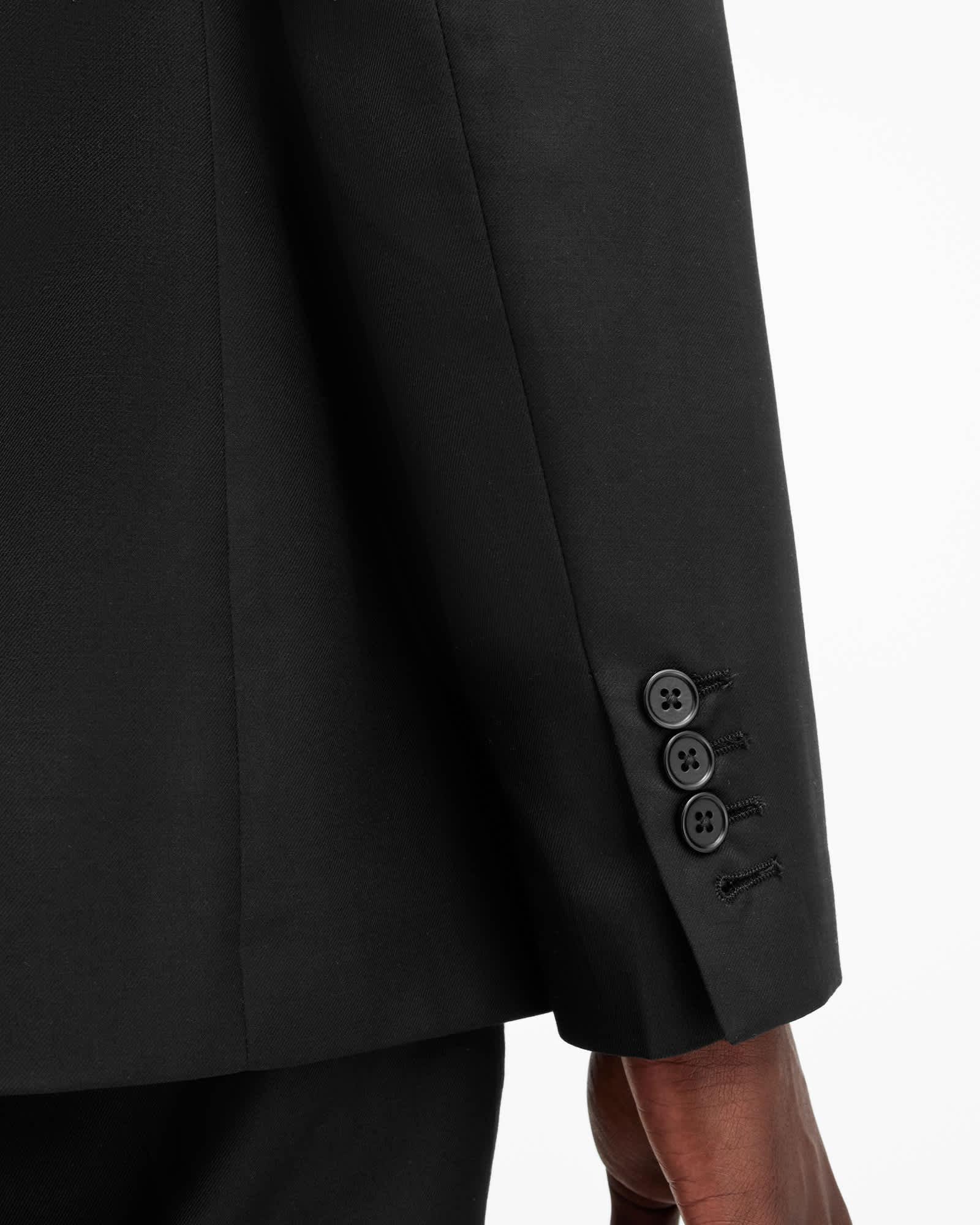 Tisbury Slim Fit Tuxedo Blazer Product Image