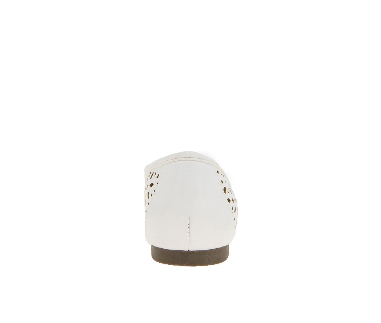 Women's Cliffs by White Mountain Cheryl Flats Product Image