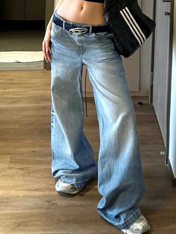 Washed Big Pocket Patchwork Loose Boyfriend Jeans Product Image