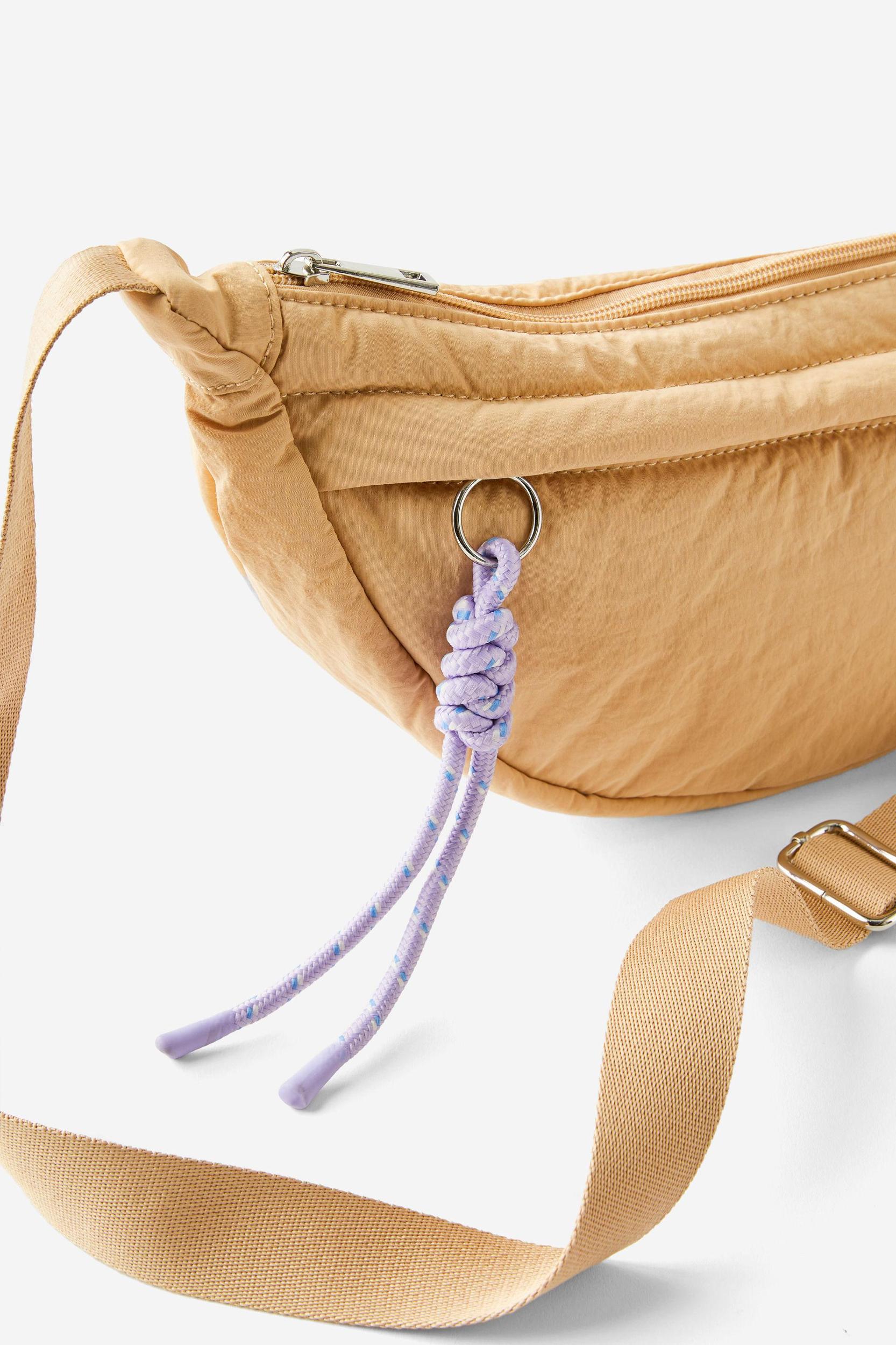 Hiking Sling Bag Product Image