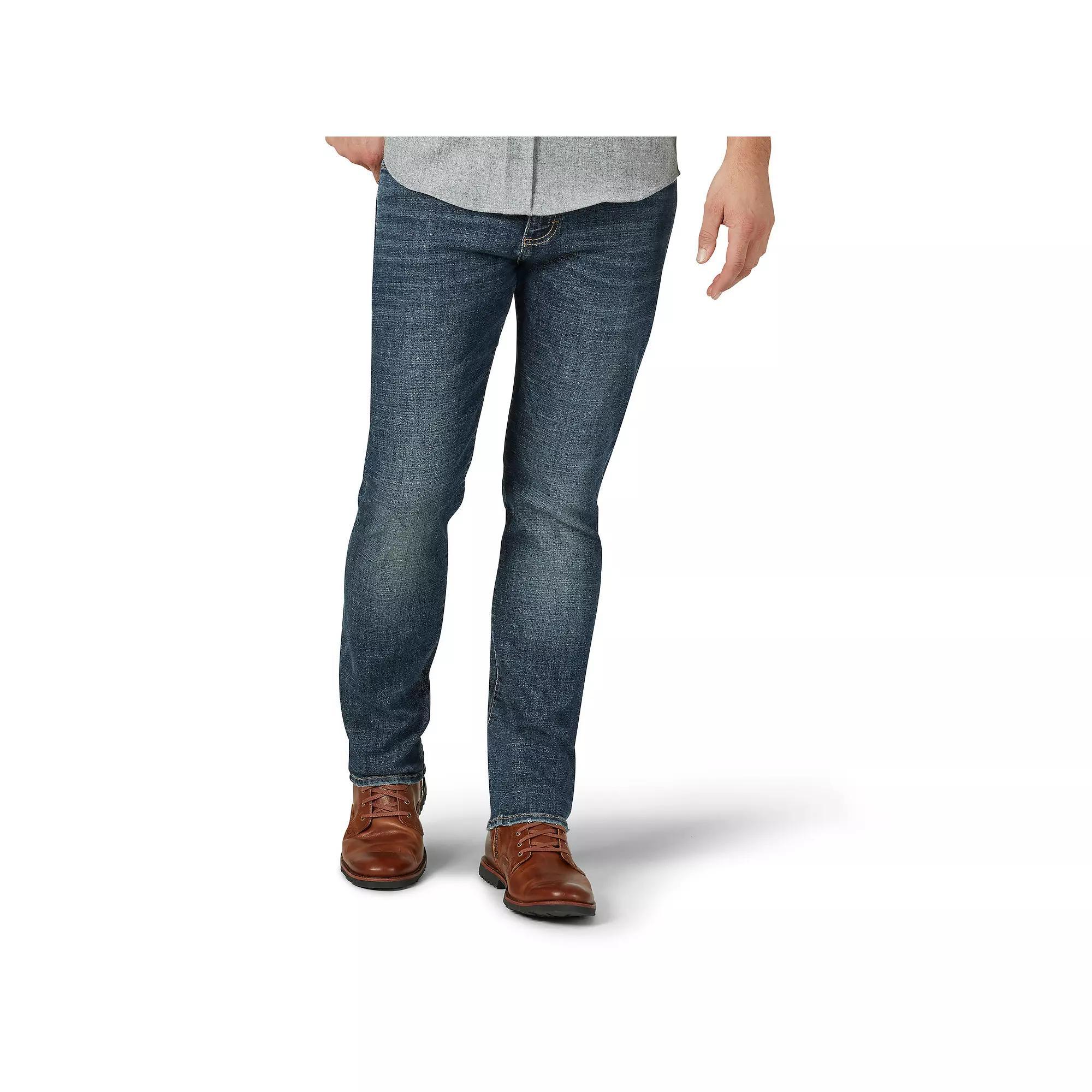 Men's Lee® Extreme Motion MVP Straight-Leg Jeans, Size: 38 X 32, King Product Image