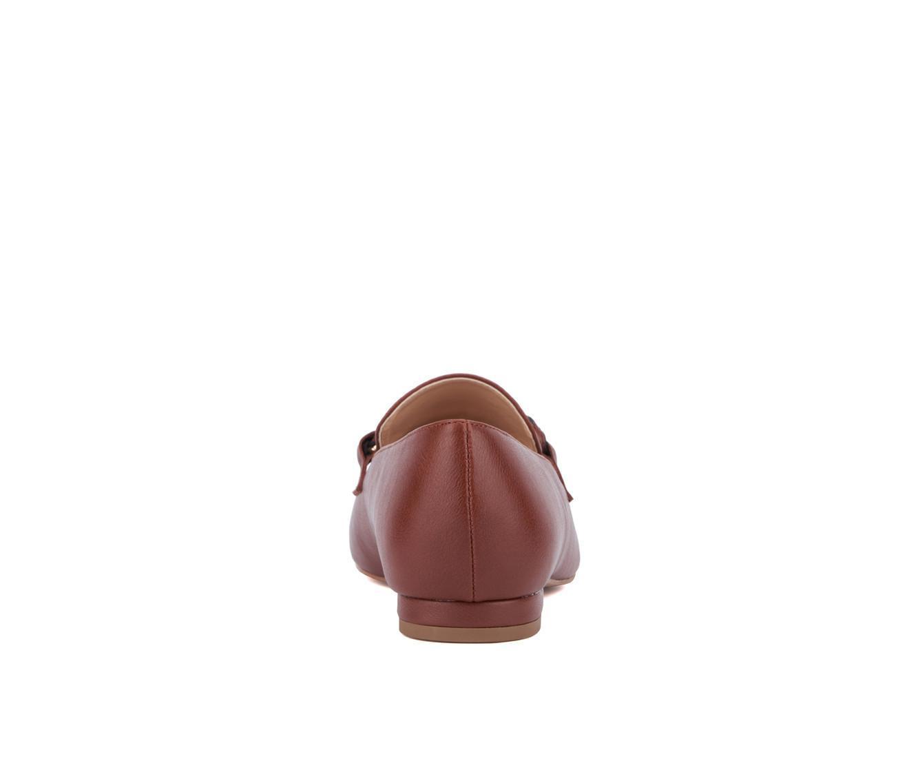 Women's Fashion to Figure Bambina Wide Width Loafers Product Image