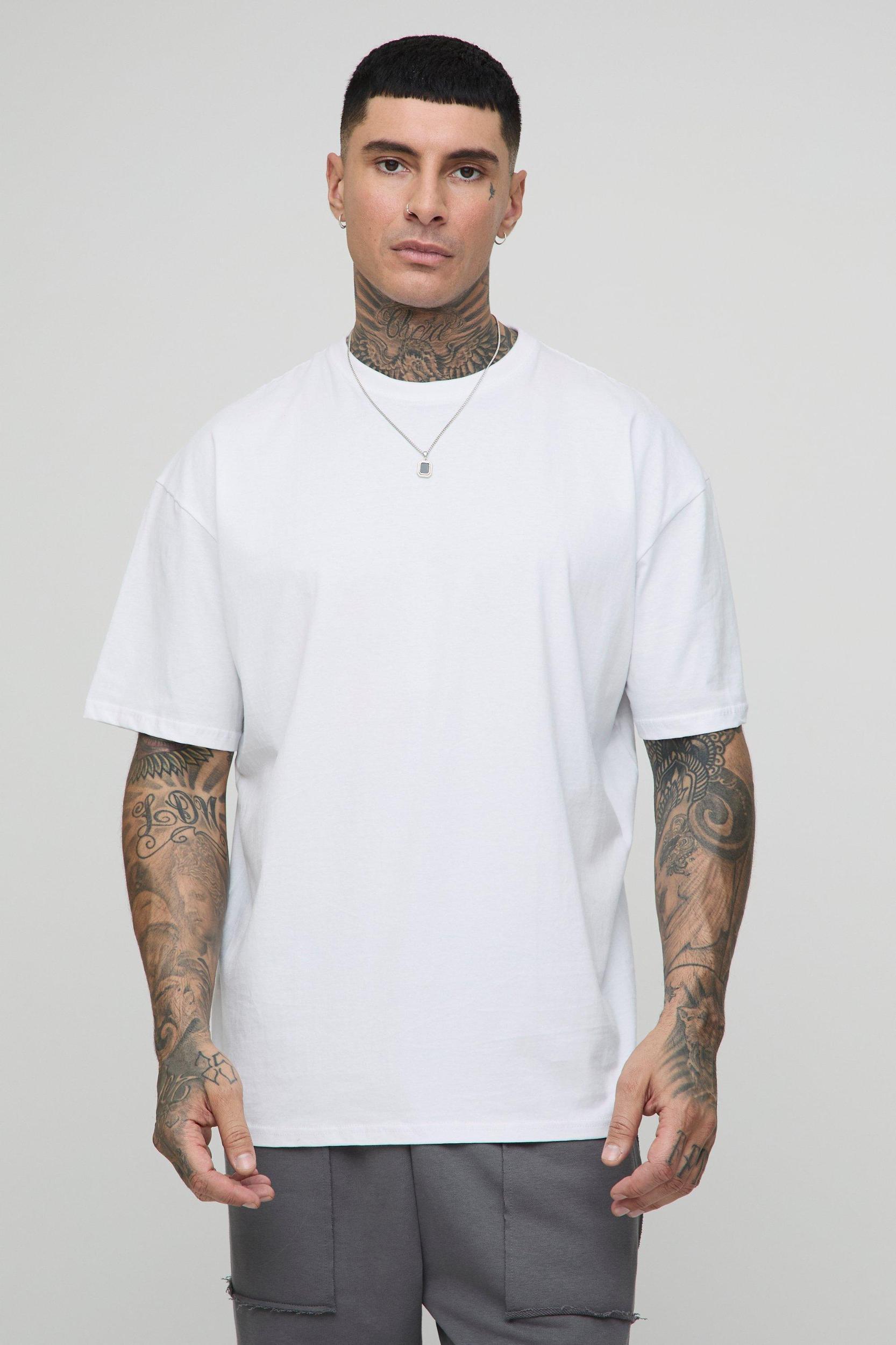Tall Oversized Wall-E Disney License Print T-Shirt | boohooMAN USA Product Image