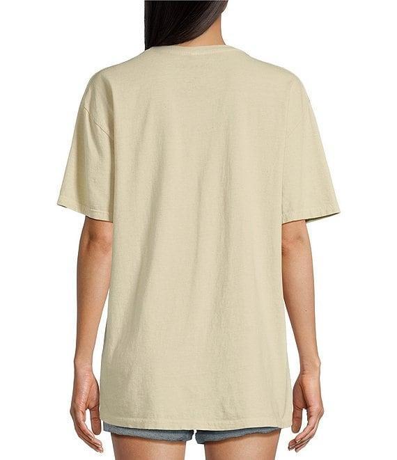 Philcos Crew Neck Short Sleeve Lainey Wilson Horse Graphic T-Shirt Product Image