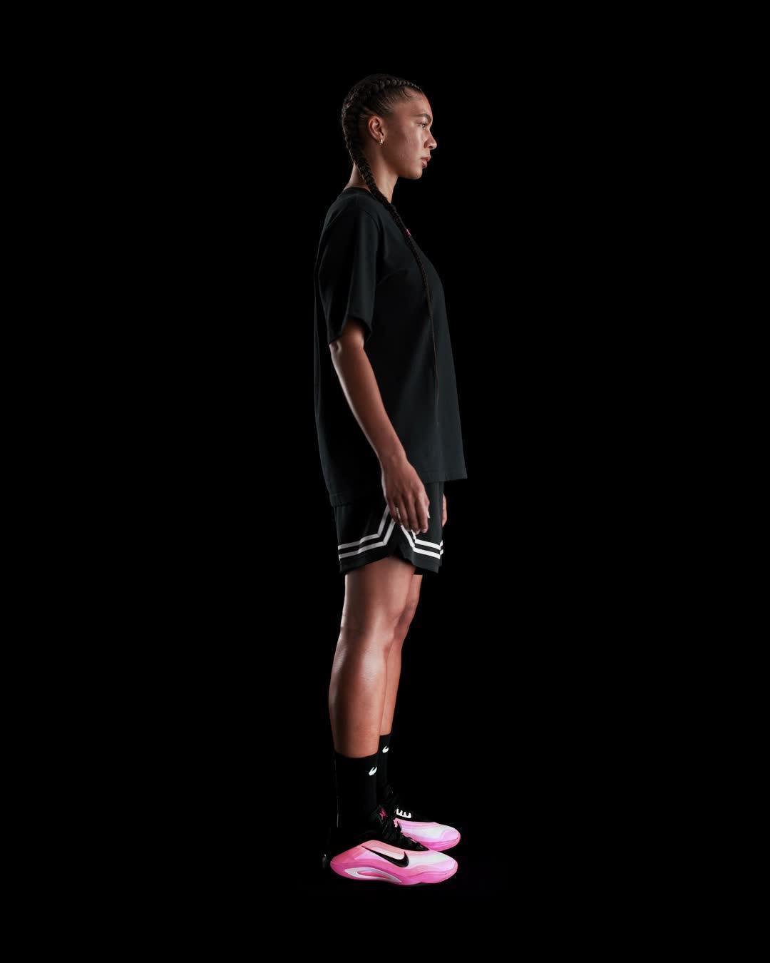 Nike Women's A'ja Wilson Loose Short-Sleeve T-Shirt Product Image