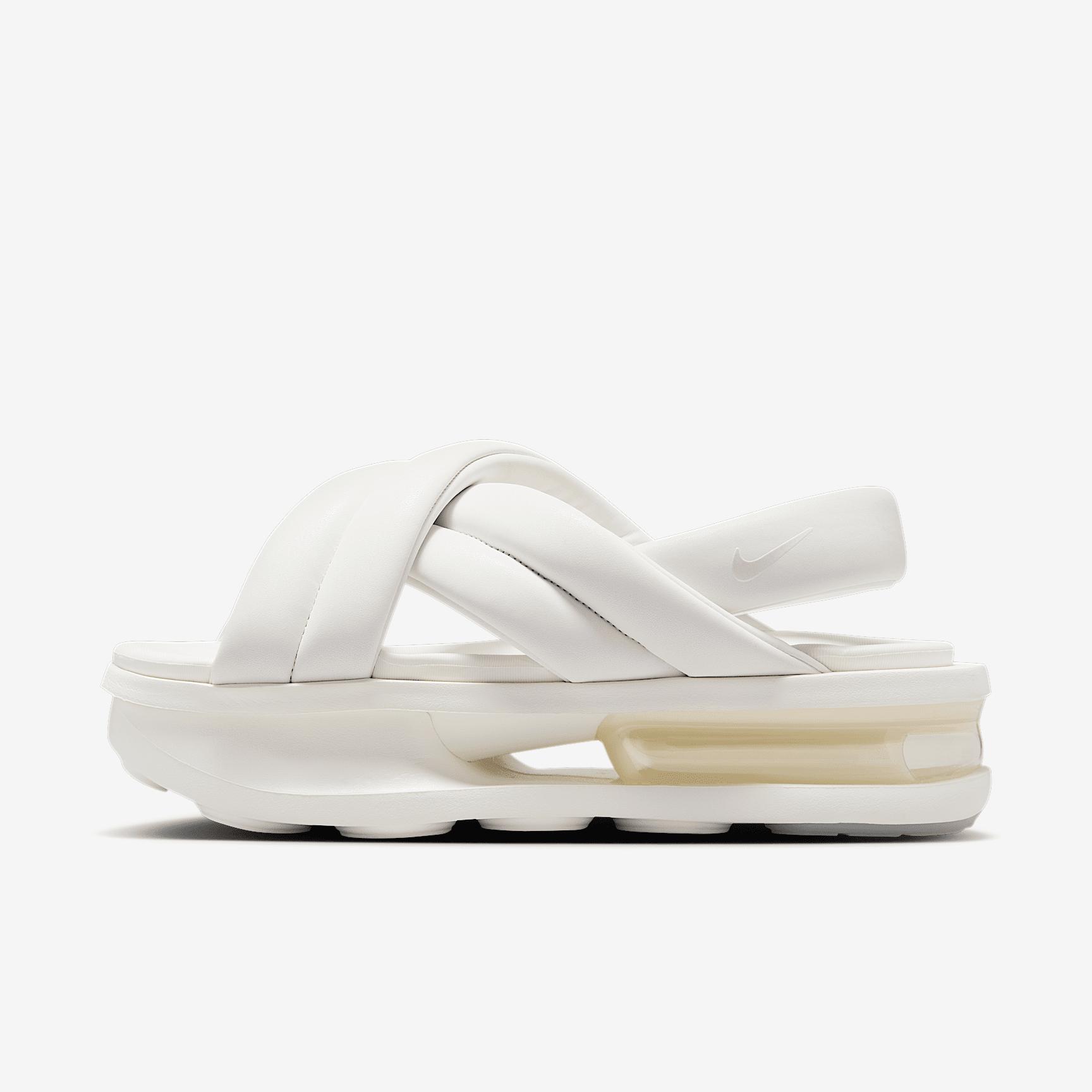 Nike Air Max Isla Women's Sandals Product Image
