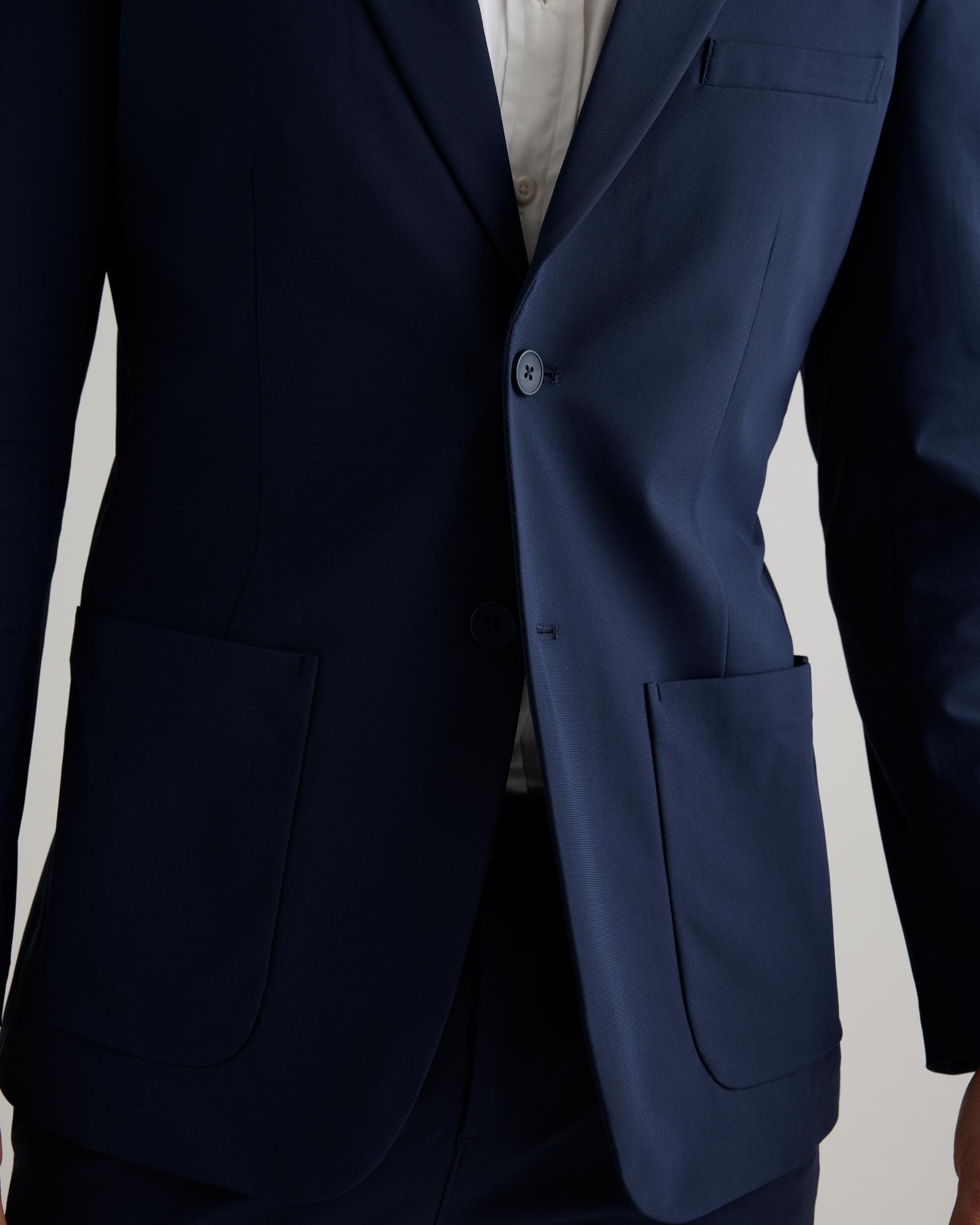 Quince | Men's Commuter Stretch Tech Blazer Recycled Polyester Product Image
