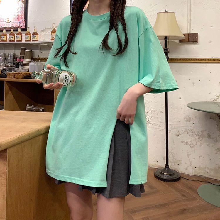 3/4-Sleeve Crew Neck Plain Slit Tee Product Image