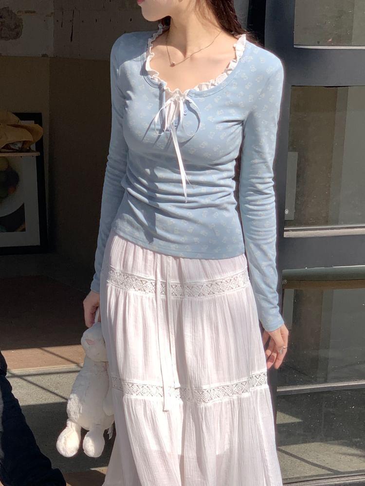 Long-Sleeve U-Neck Bear Print Lace Trim Top Product Image
