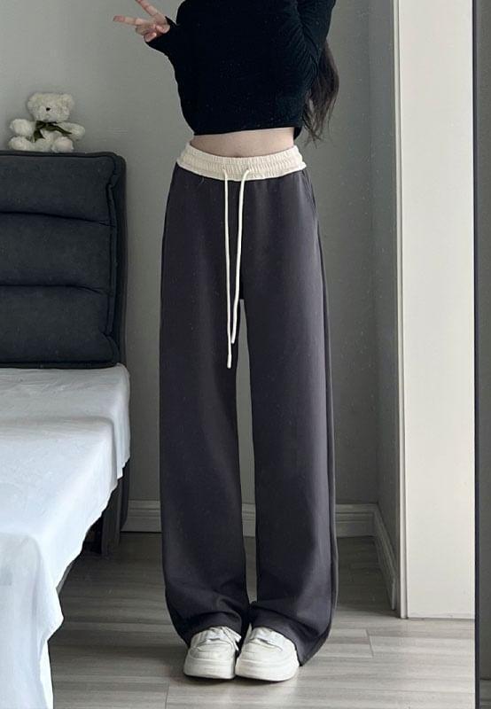 Paneled High Waist Drawstring Pocket Wide Leg Sweatpants Product Image