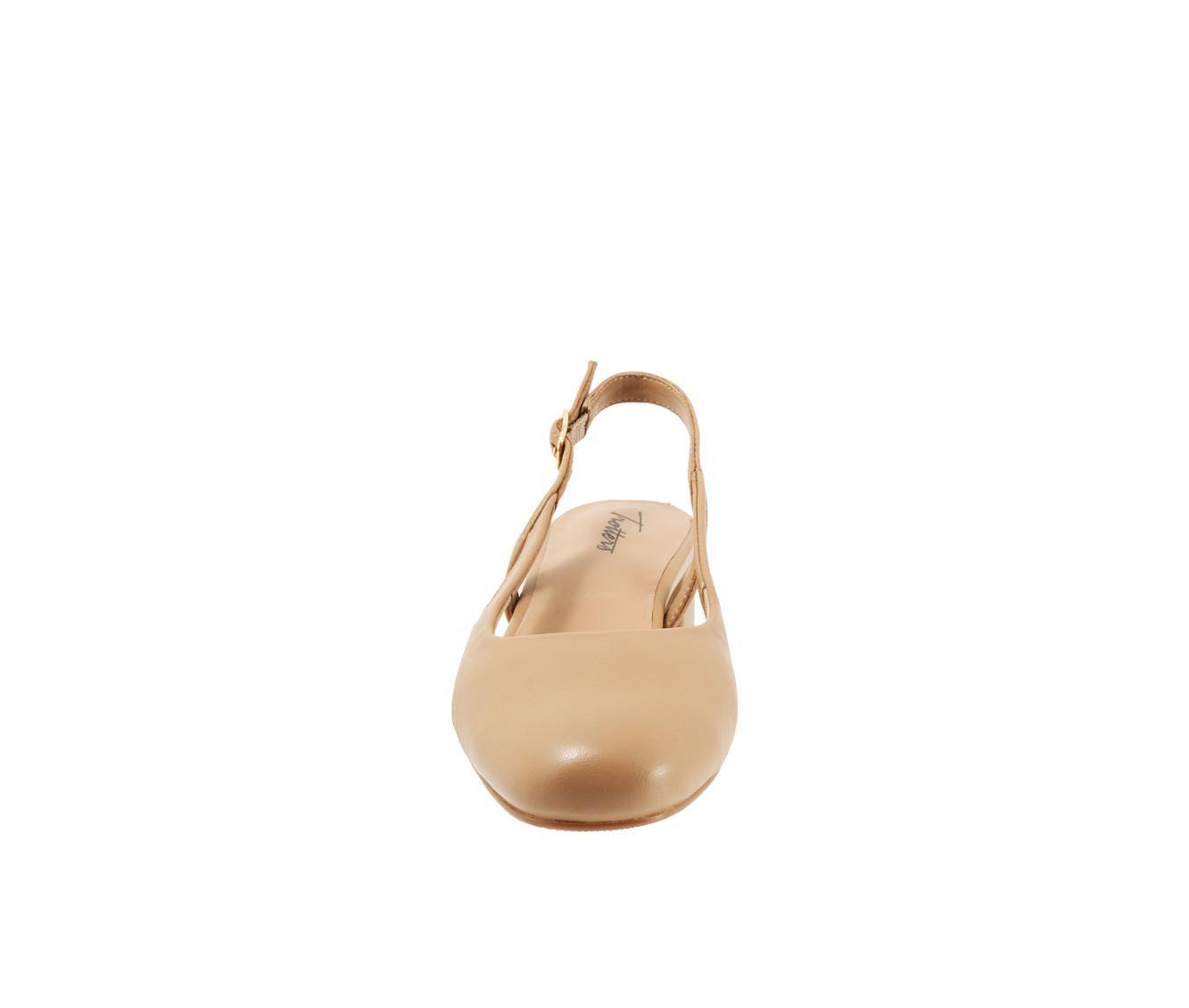 Women's Trotters Dottie Pumps Product Image
