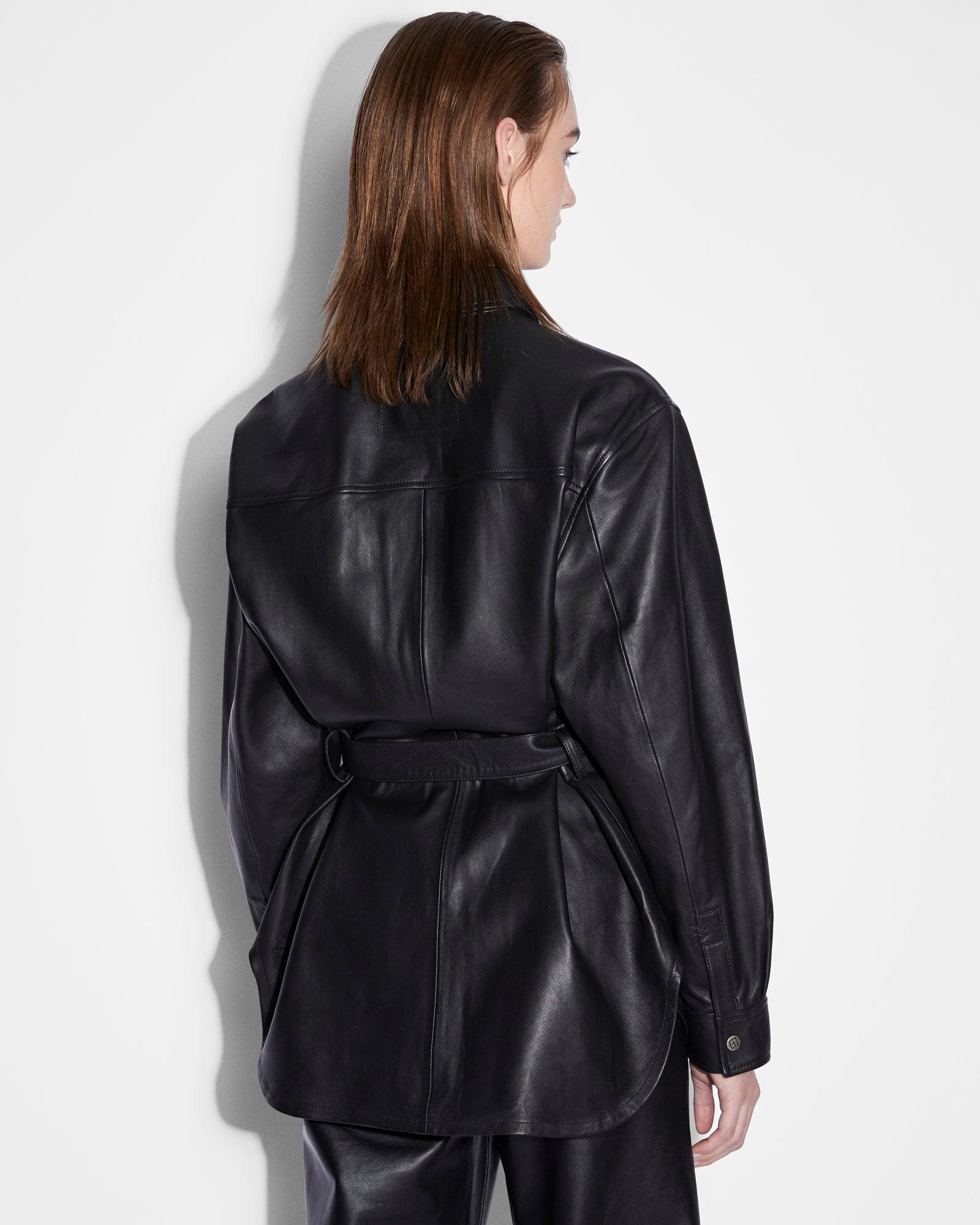 VOYAGER SHACKET BLACK LEATHER Female Product Image