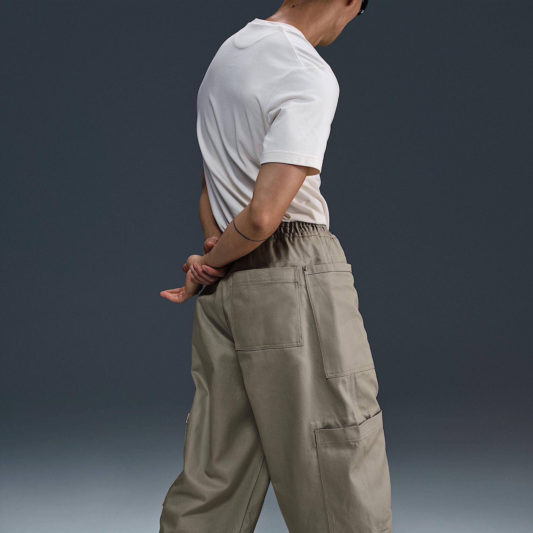 Nike Life Men's Utility Pants Product Image